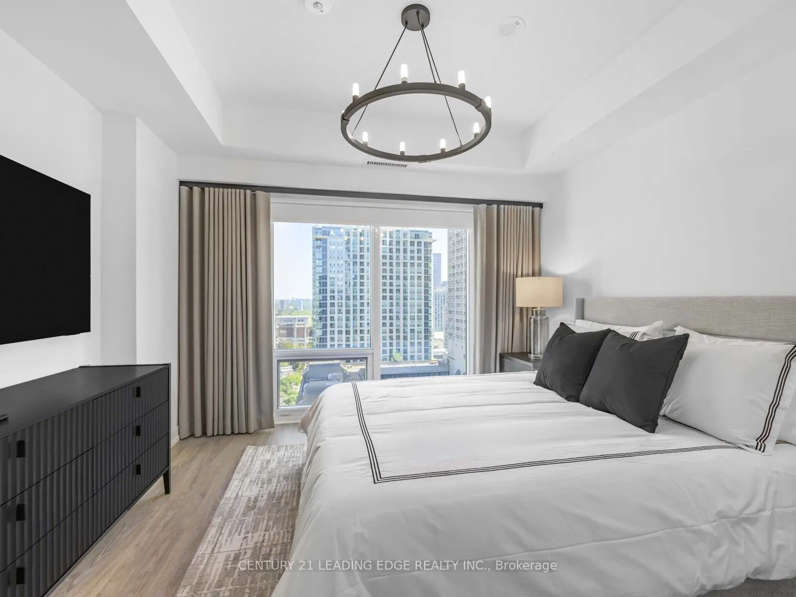 771 Yonge Street, #2606