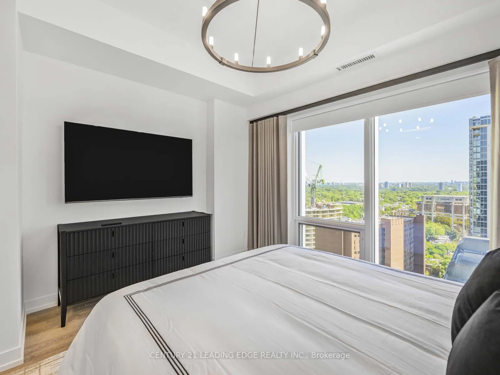771 Yonge Street, #2606