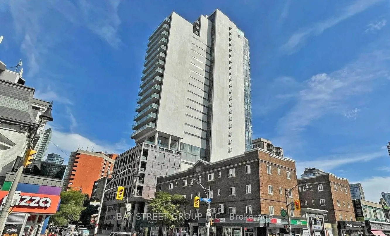 81 Wellesley Street E, #204