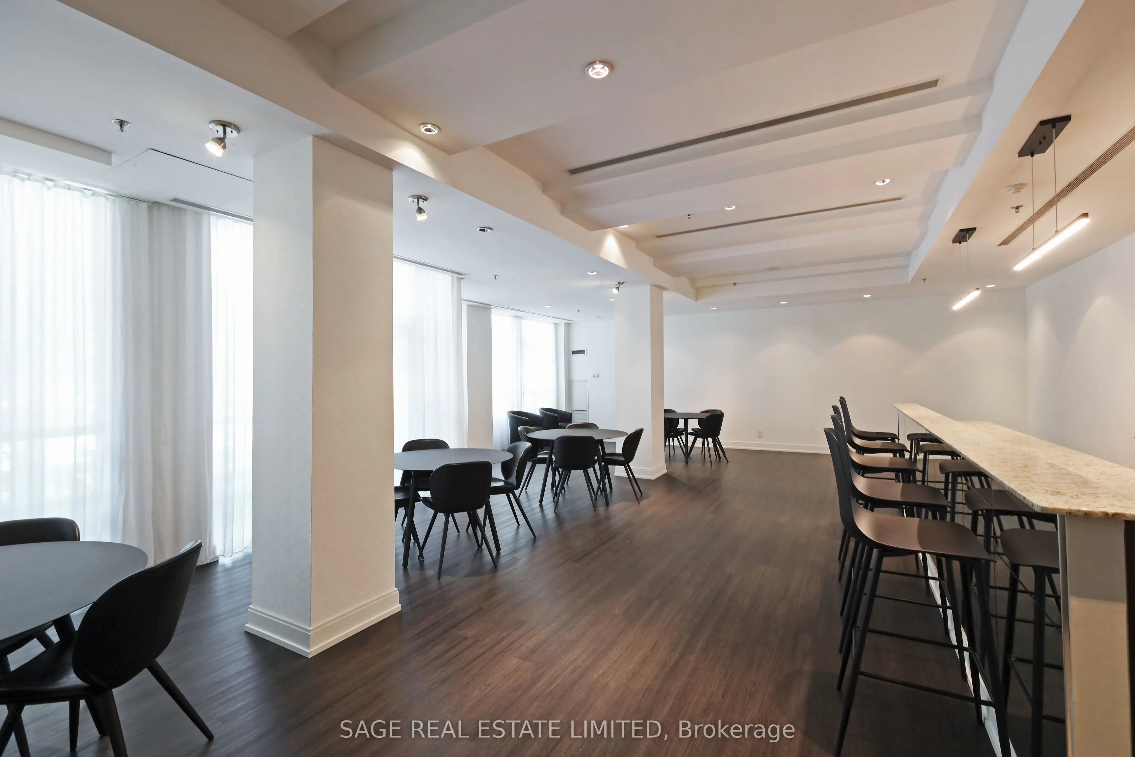 88 Broadway Avenue, #1301