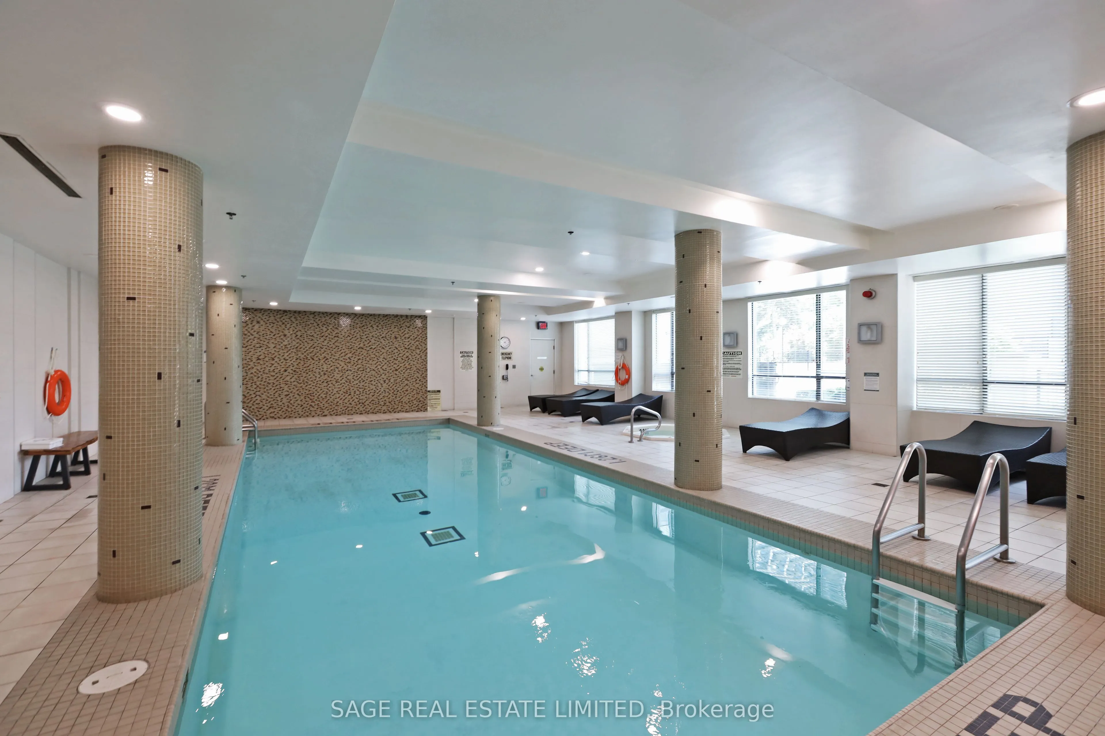 88 Broadway Avenue, #1301