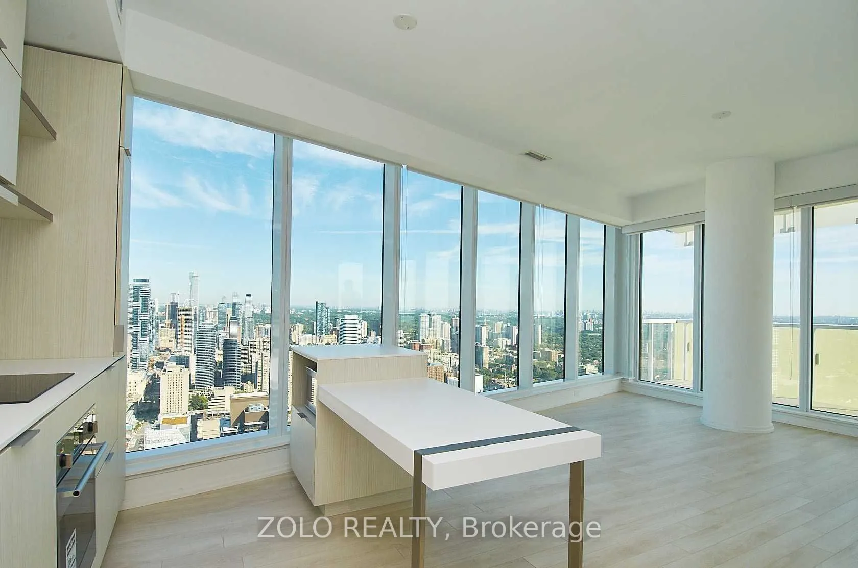 197 Yonge Street, #5202