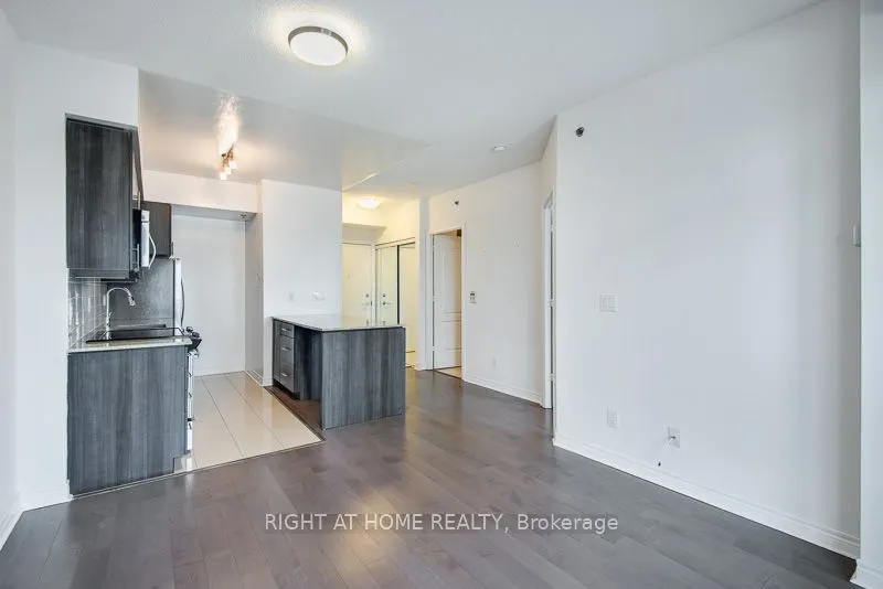 2756 Old Leslie Street, #503