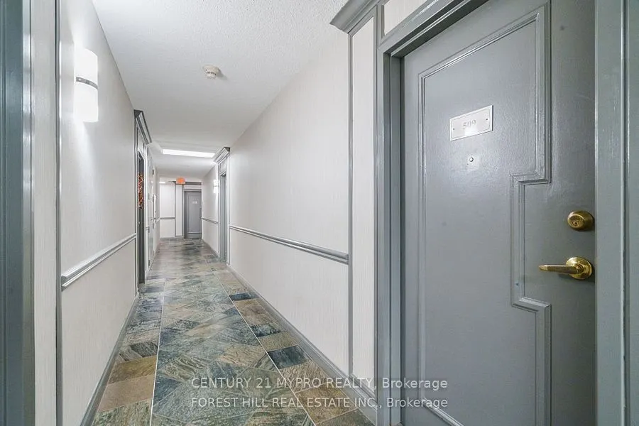 633 bay Street, #312