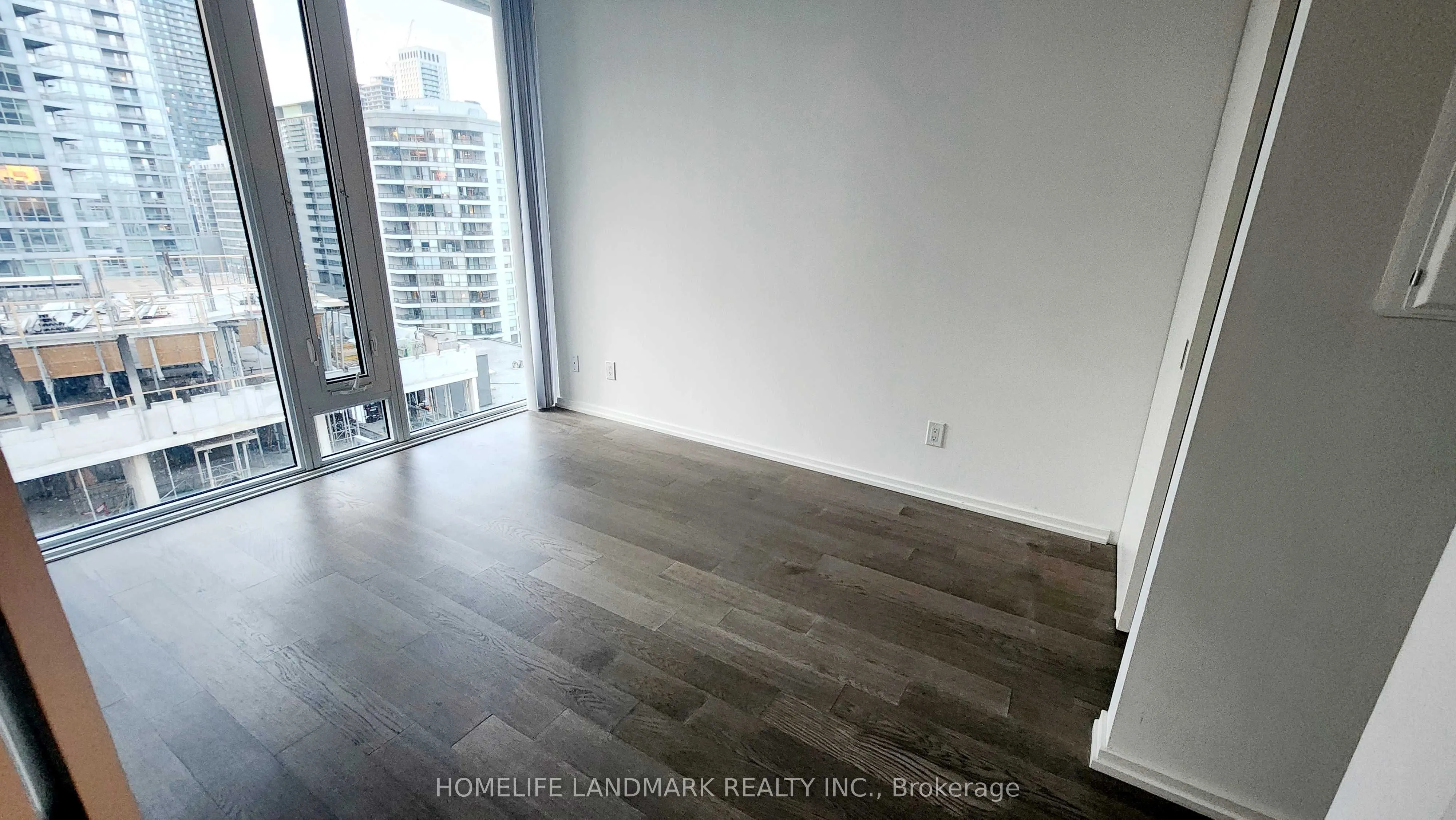 5 Soudan Avenue, #1510