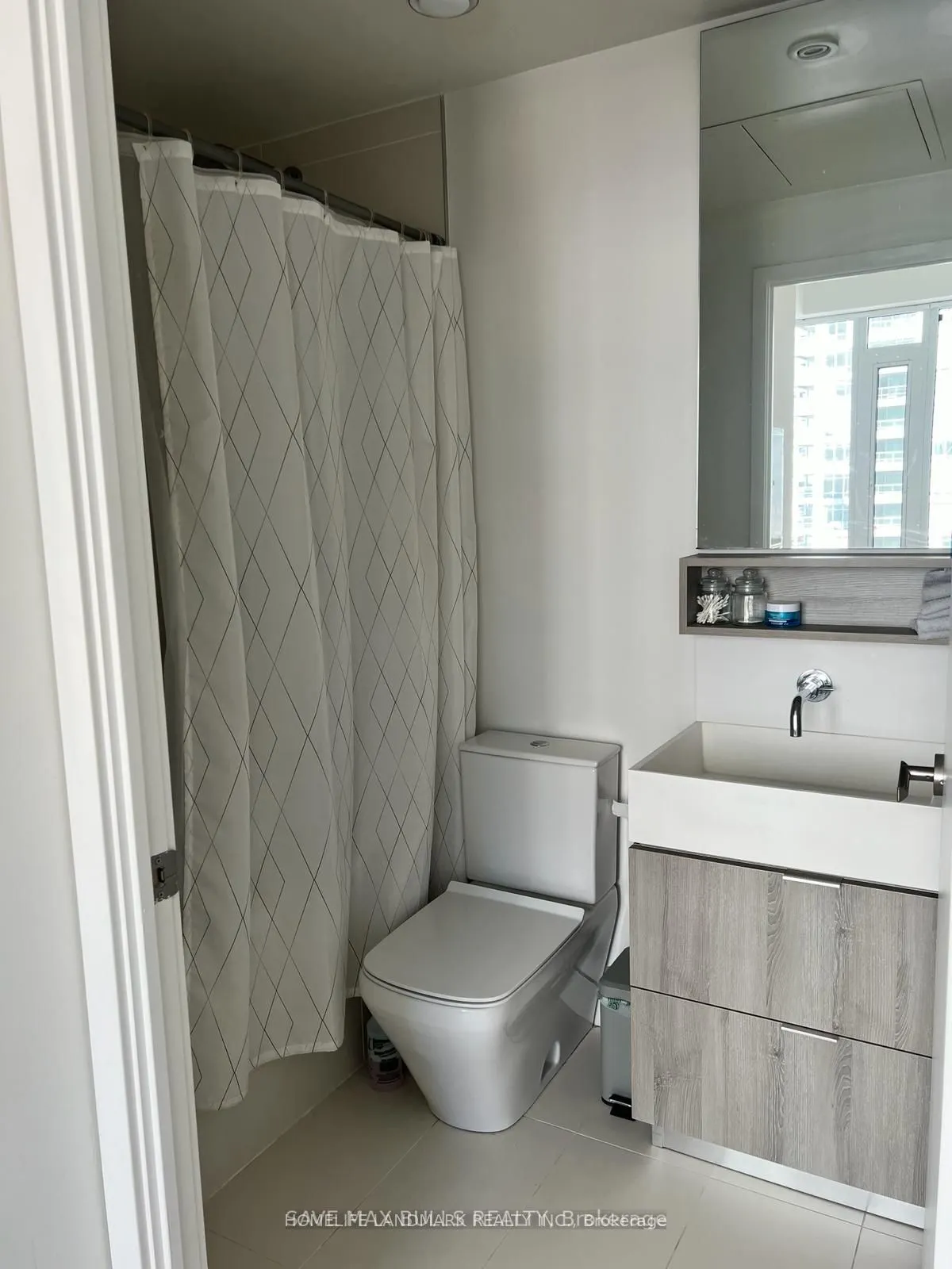 5 Soudan Avenue, #1510