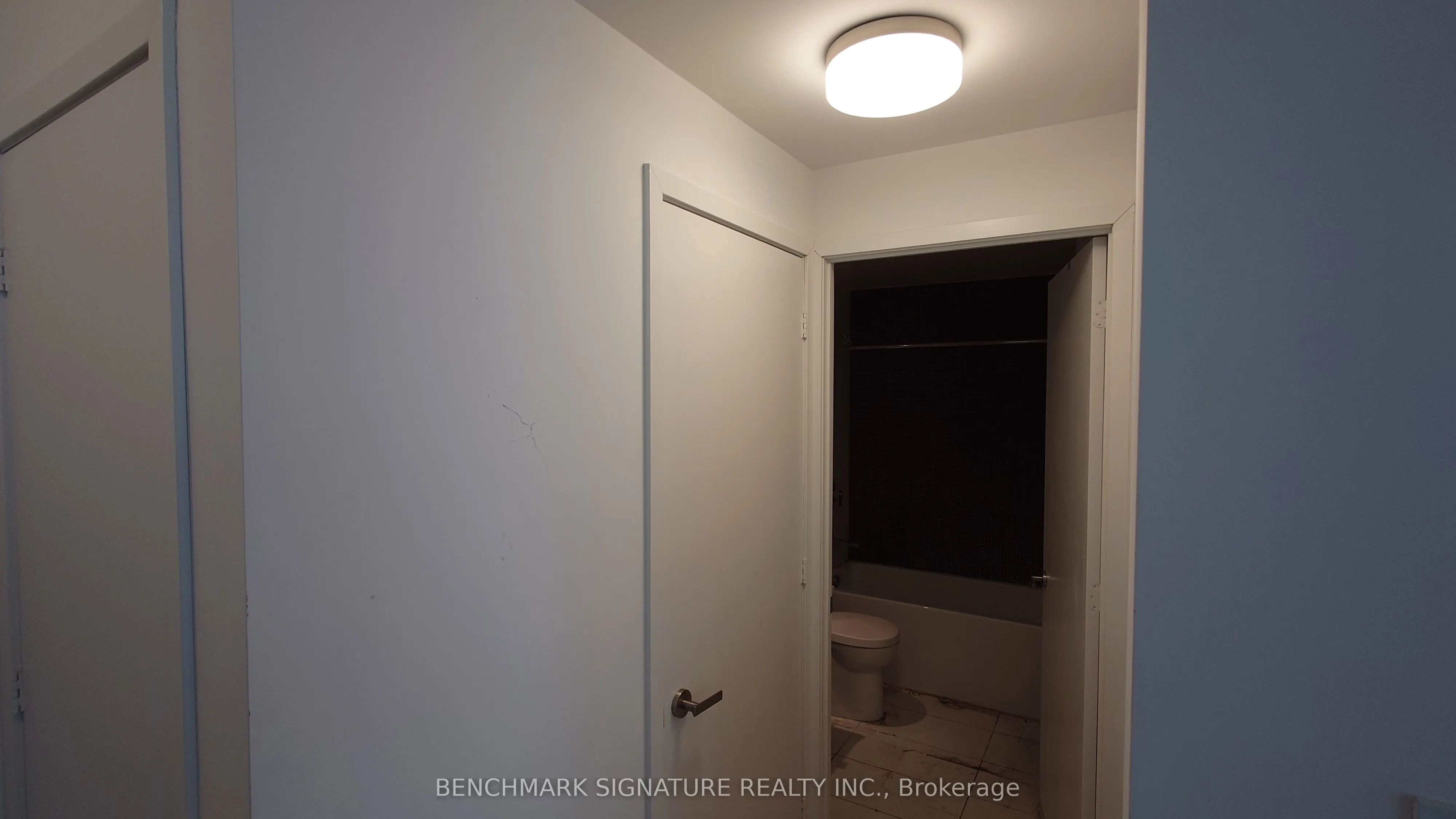 125 Peter Street, #612