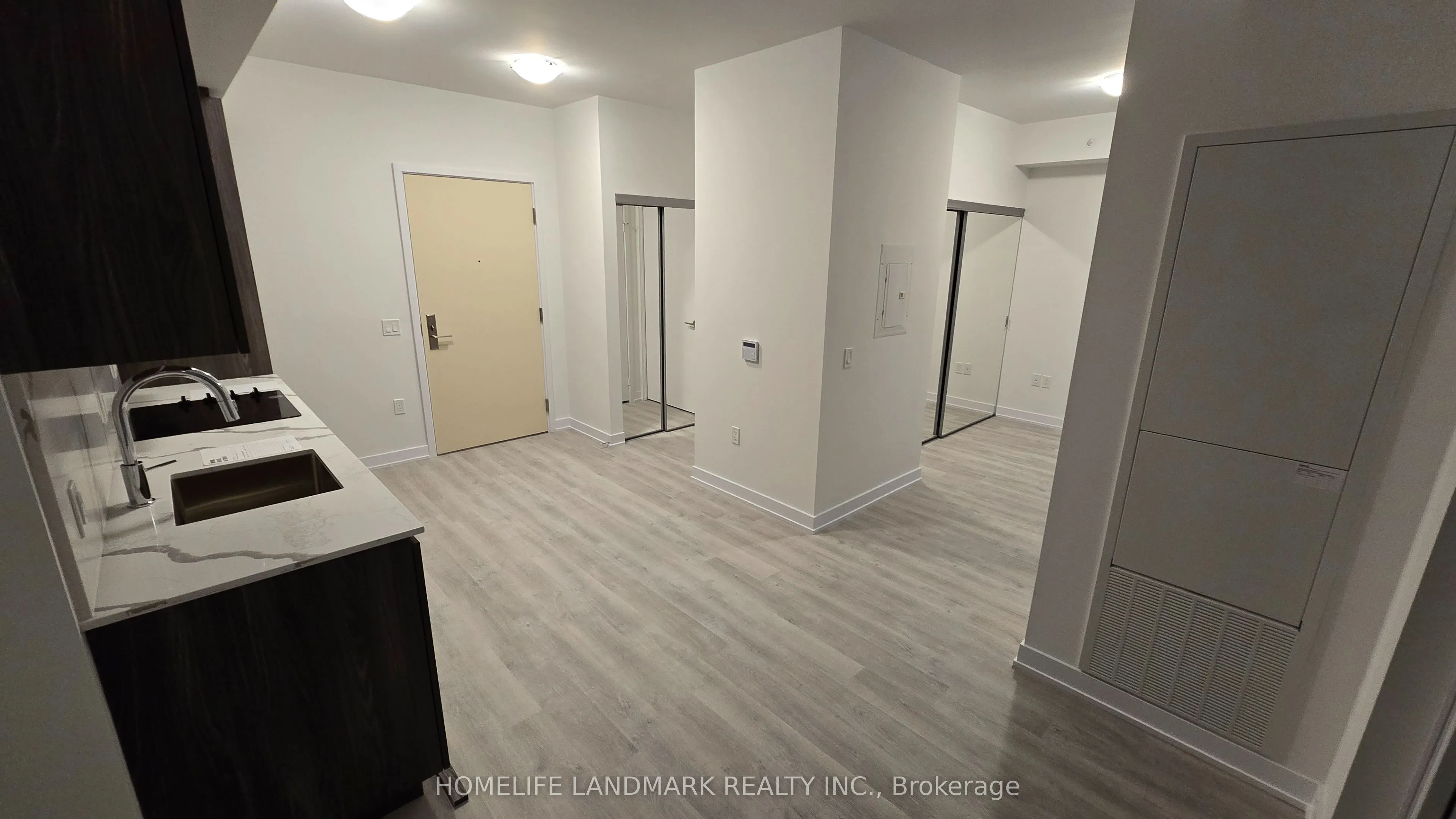 15 Richardson Street, #1004