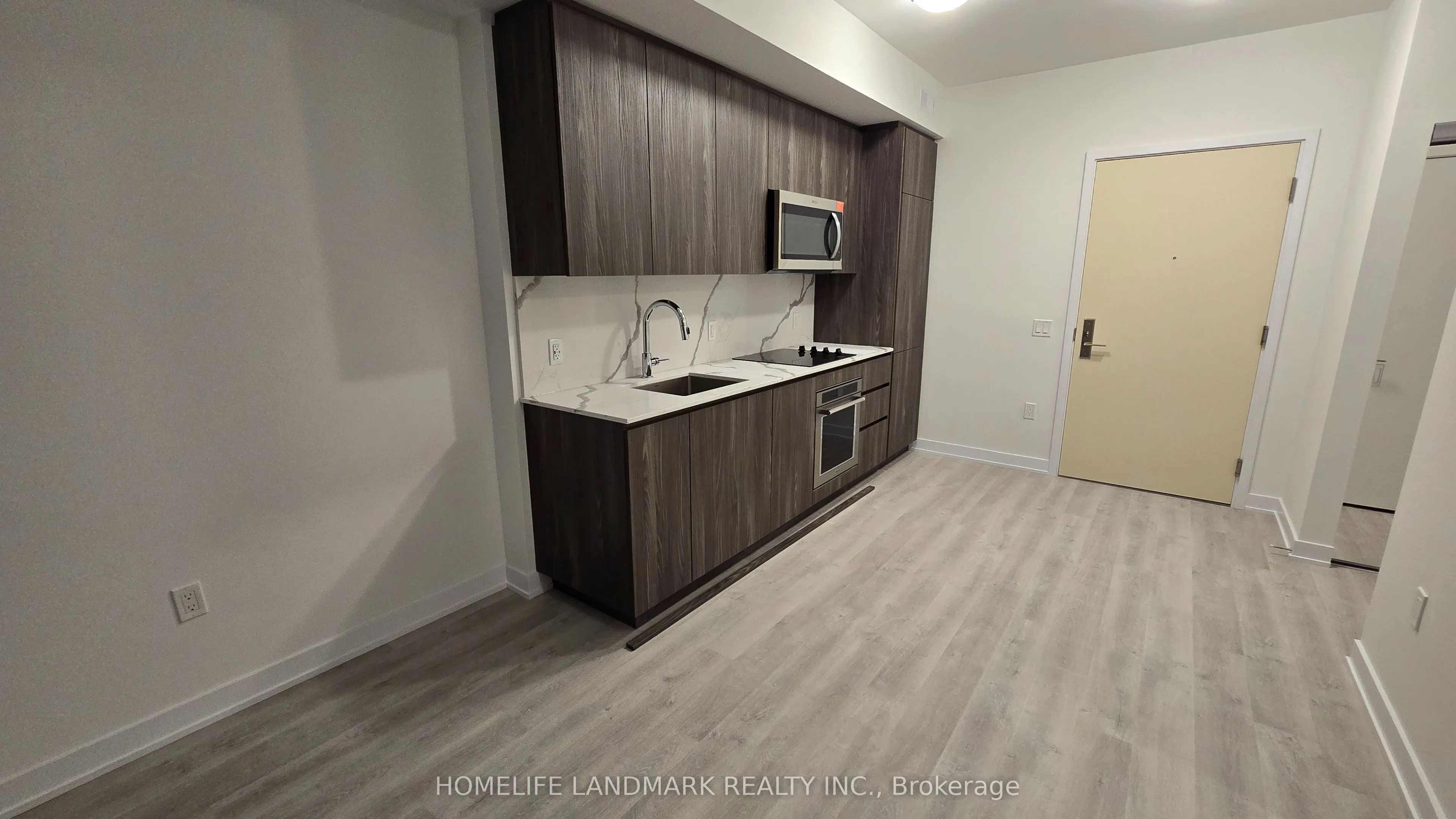 15 Richardson Street, #1004