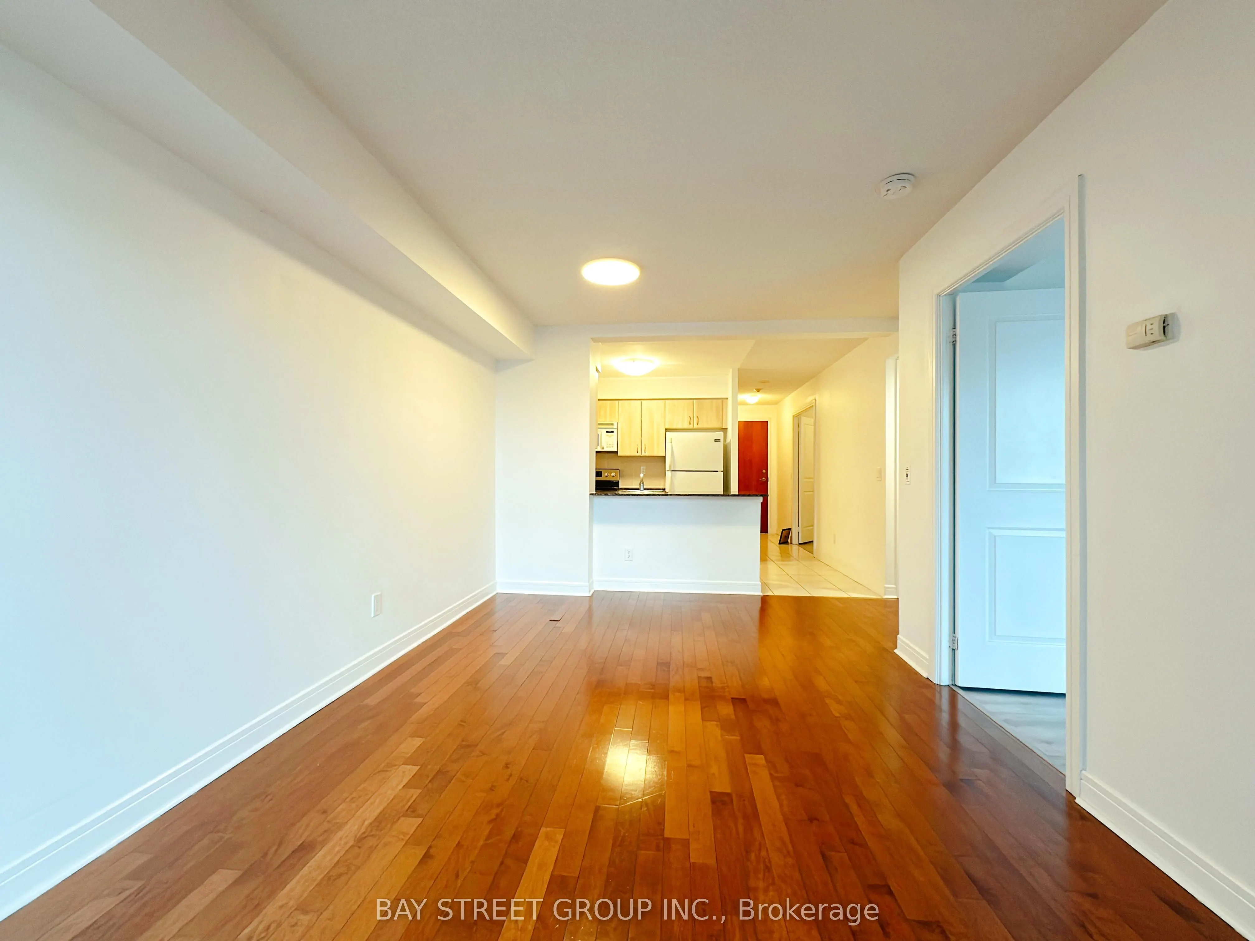 31 Bales Avenue, #916