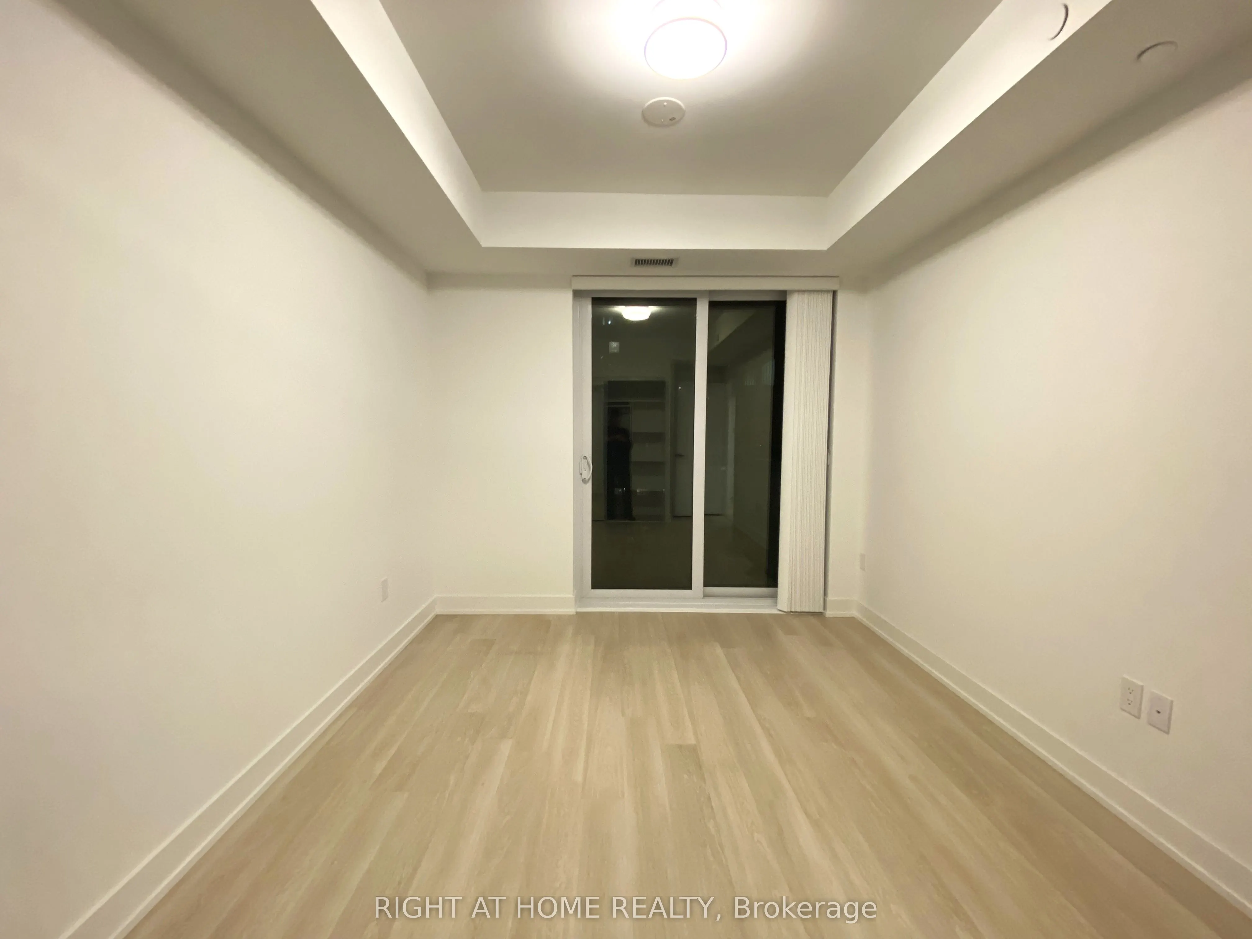 30 INN ON THE PARK Drive, #2901