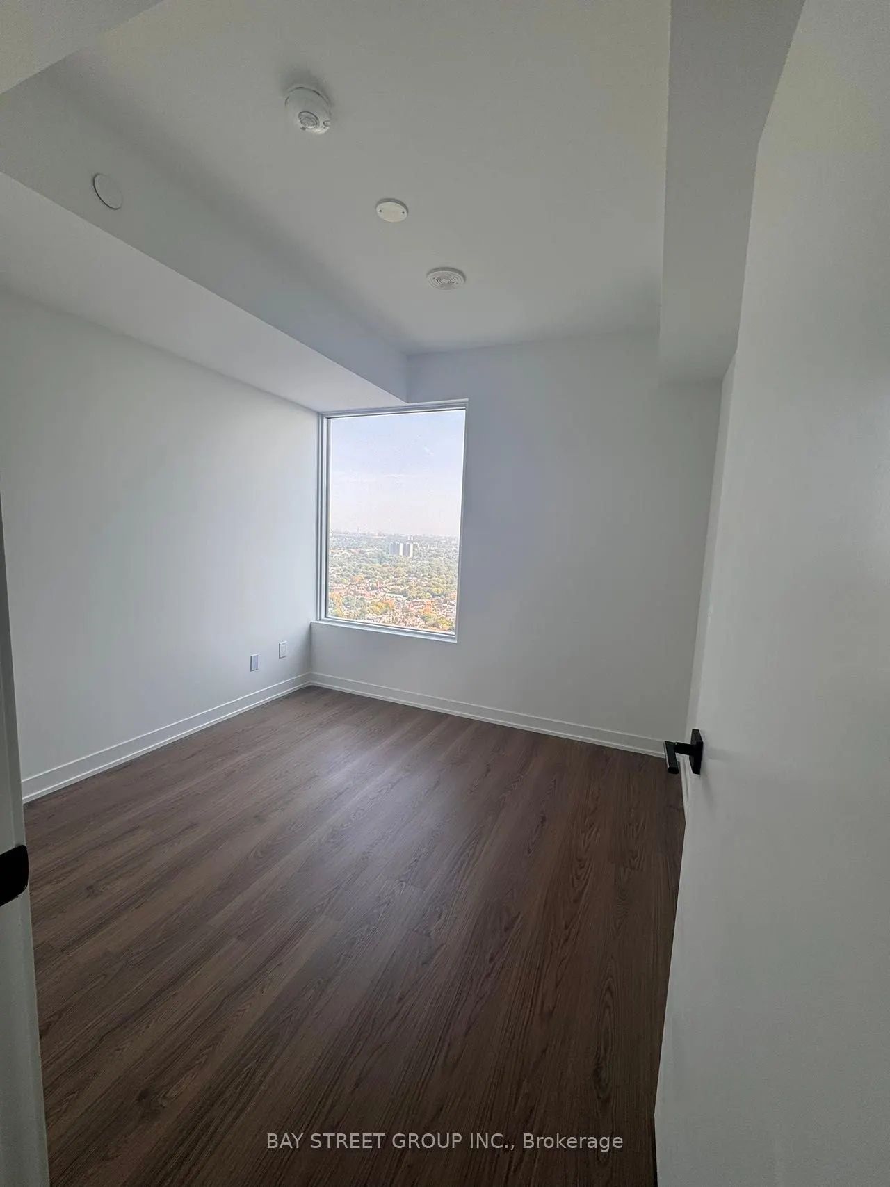319 Jarvis Street, #4911