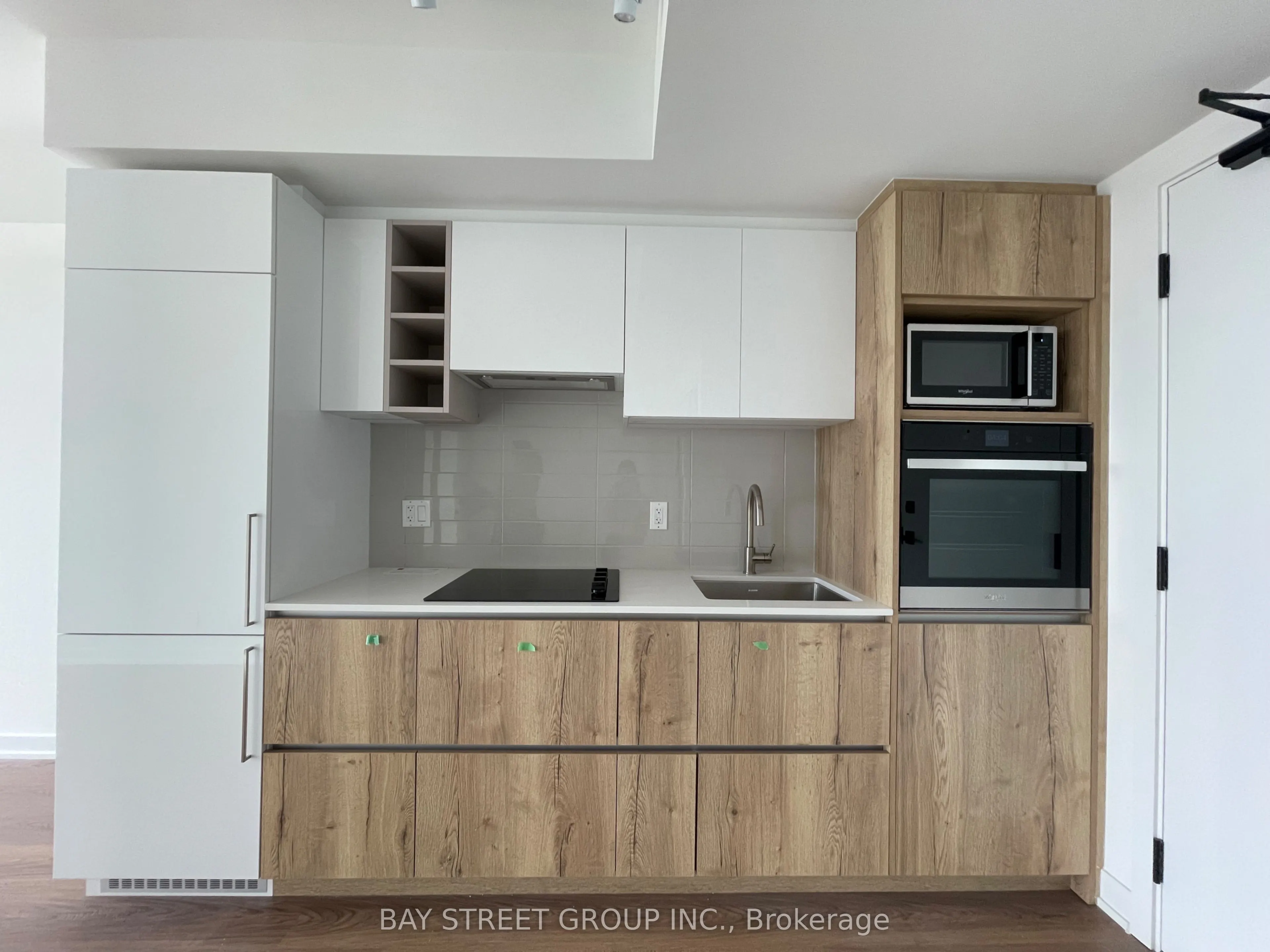 319 Jarvis Street, #4911
