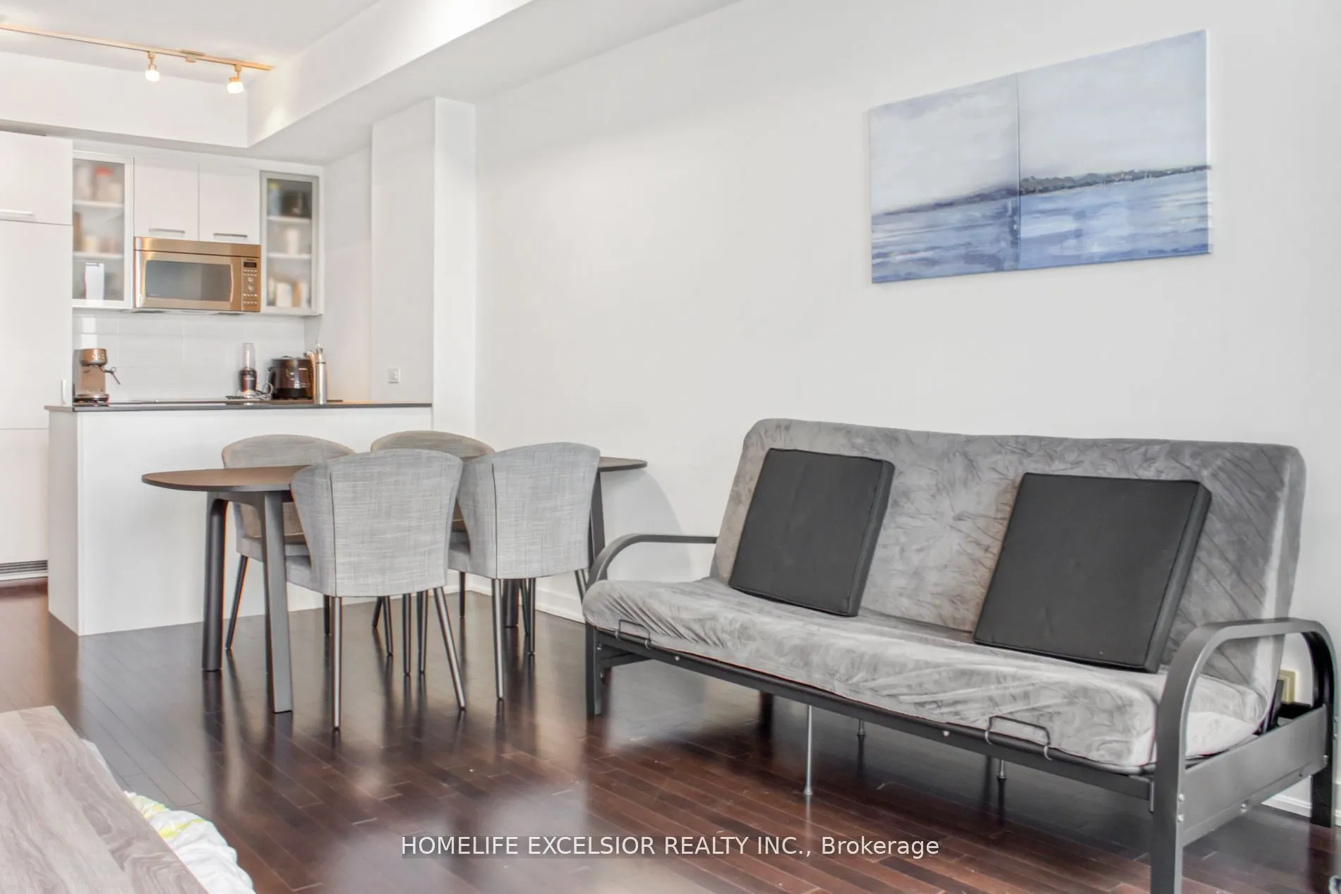 12 York Street, #4903