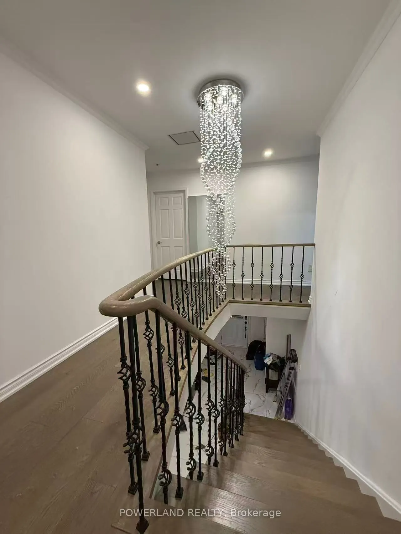 19 Tarbert Road