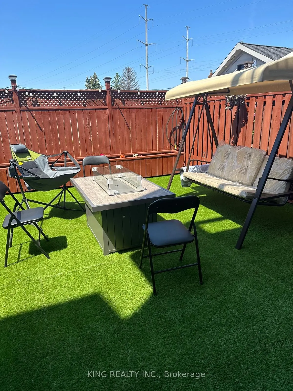 118 Tisdale Avenue