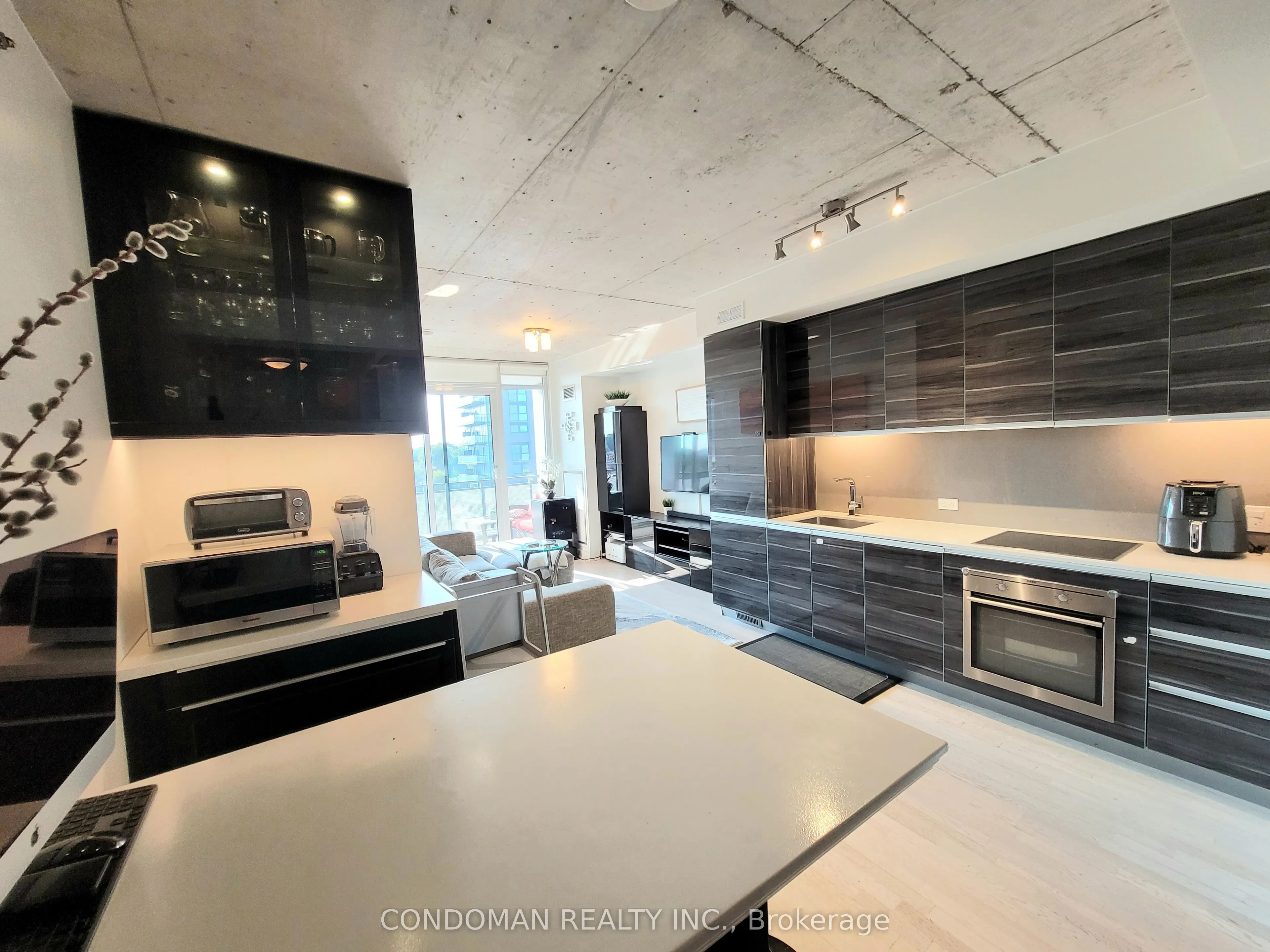 20 Minowan Miikan Lane, #618
