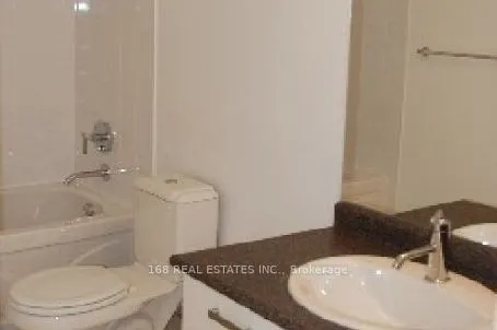 832 Bay Street, #3001