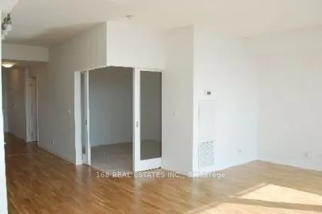 832 Bay Street, #3001