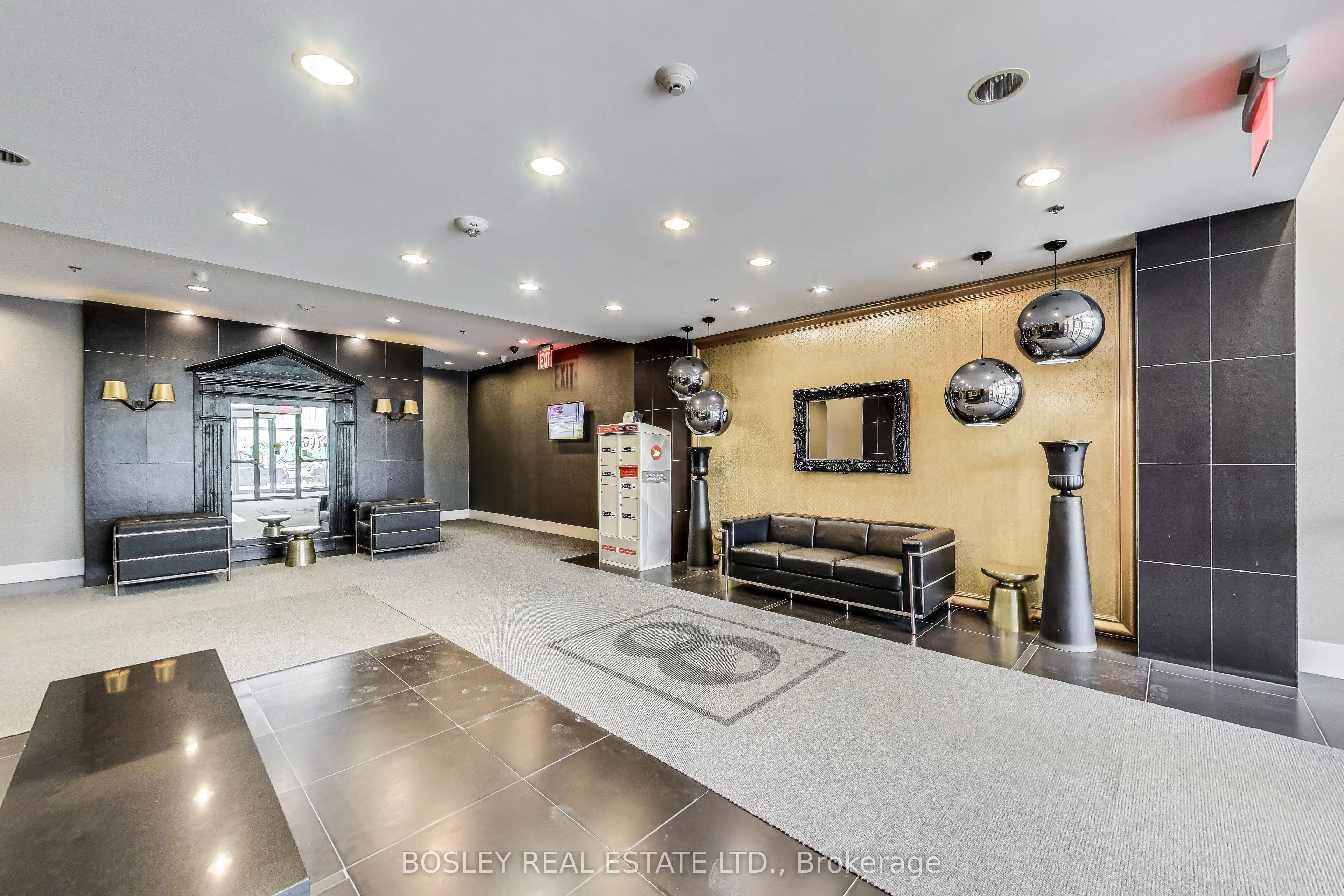 8 Gladstone Avenue, #403