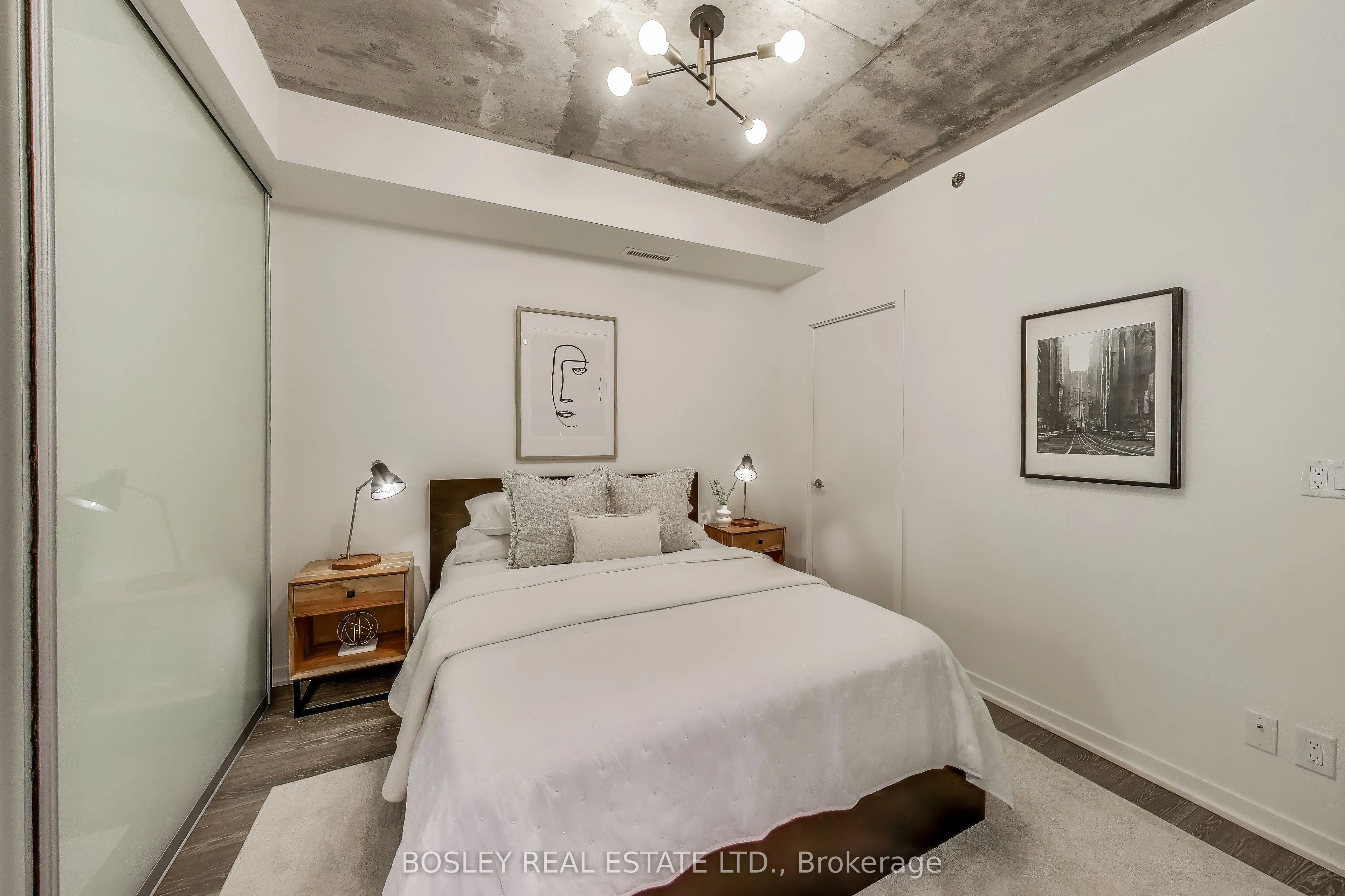 8 Gladstone Avenue, #403