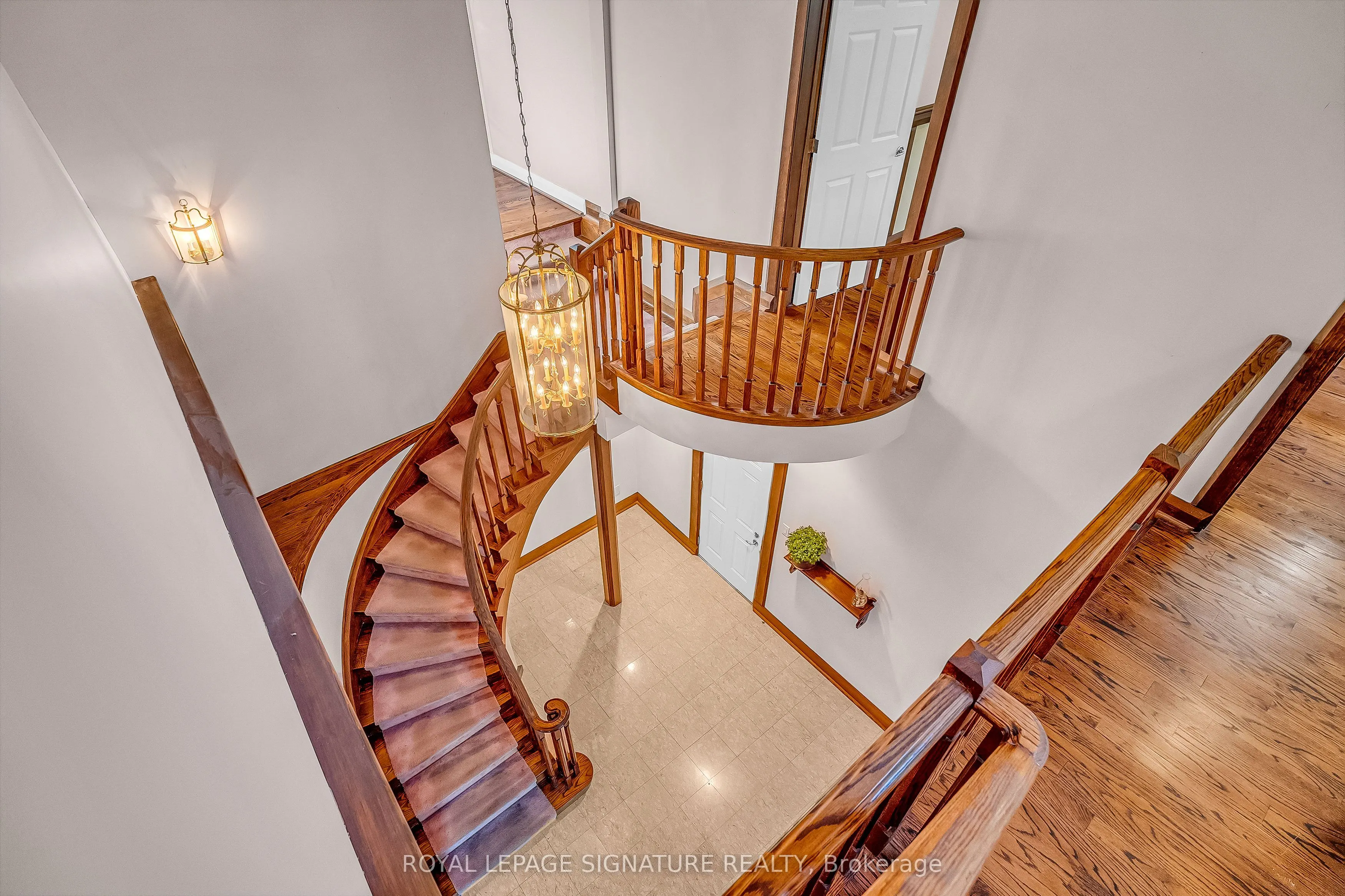 6 Crossburn Drive