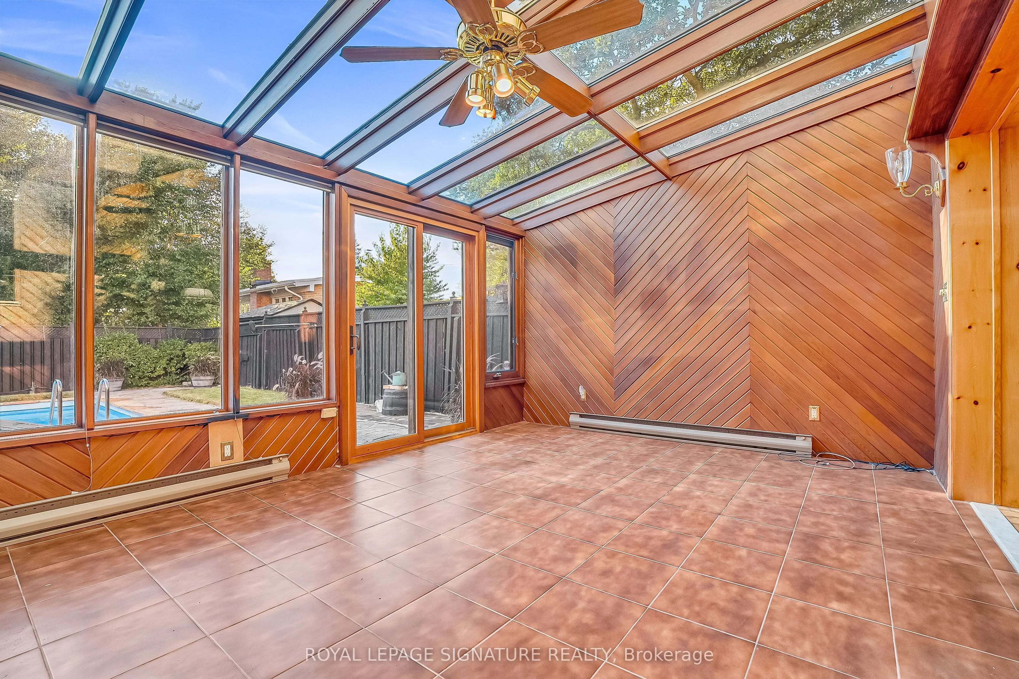 6 Crossburn Drive