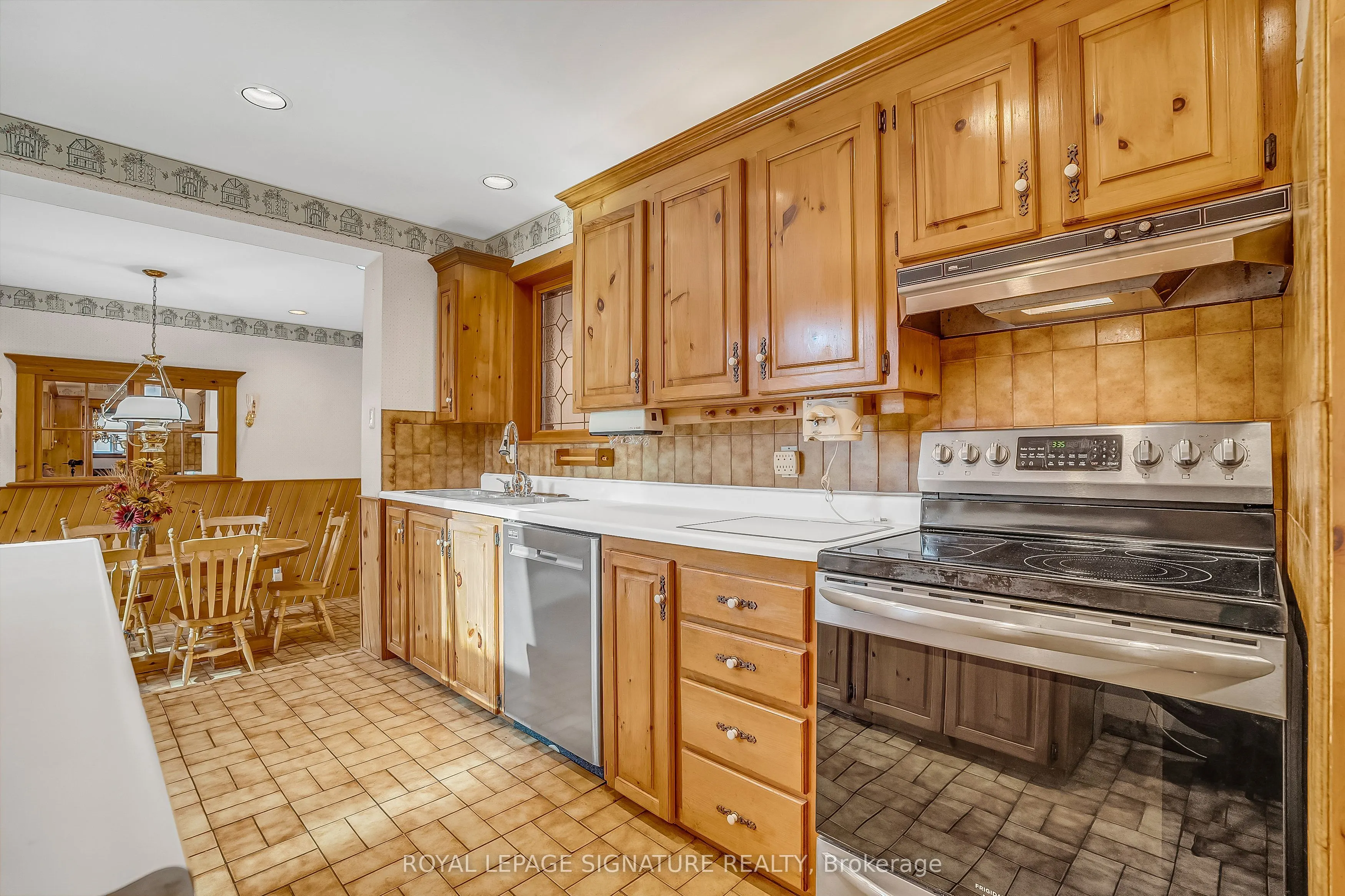 6 Crossburn Drive