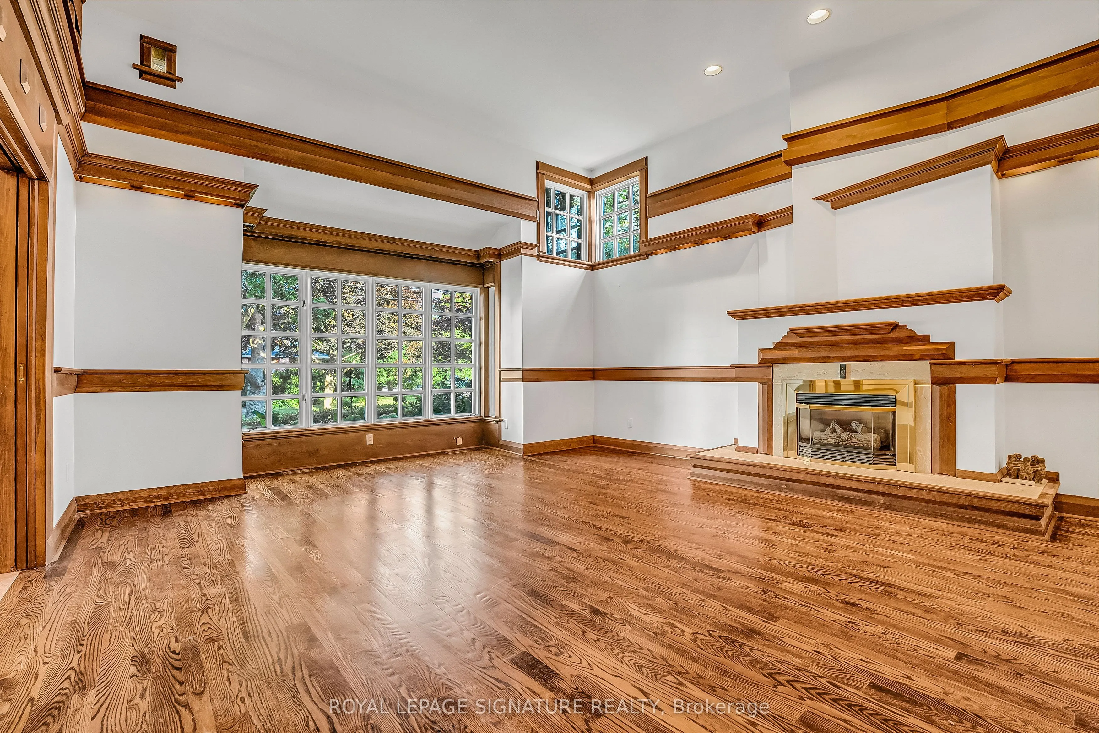 6 Crossburn Drive