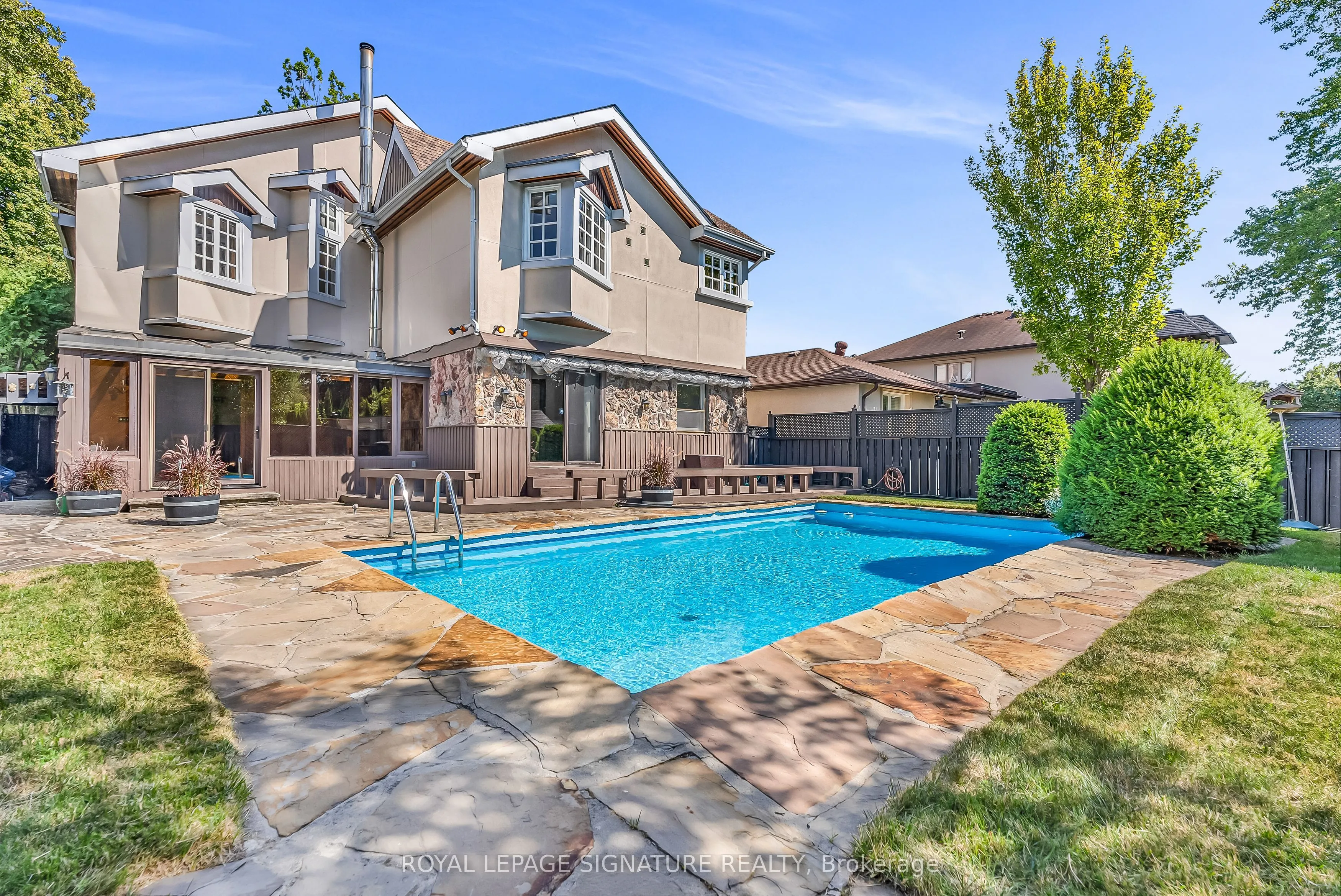 6 Crossburn Drive