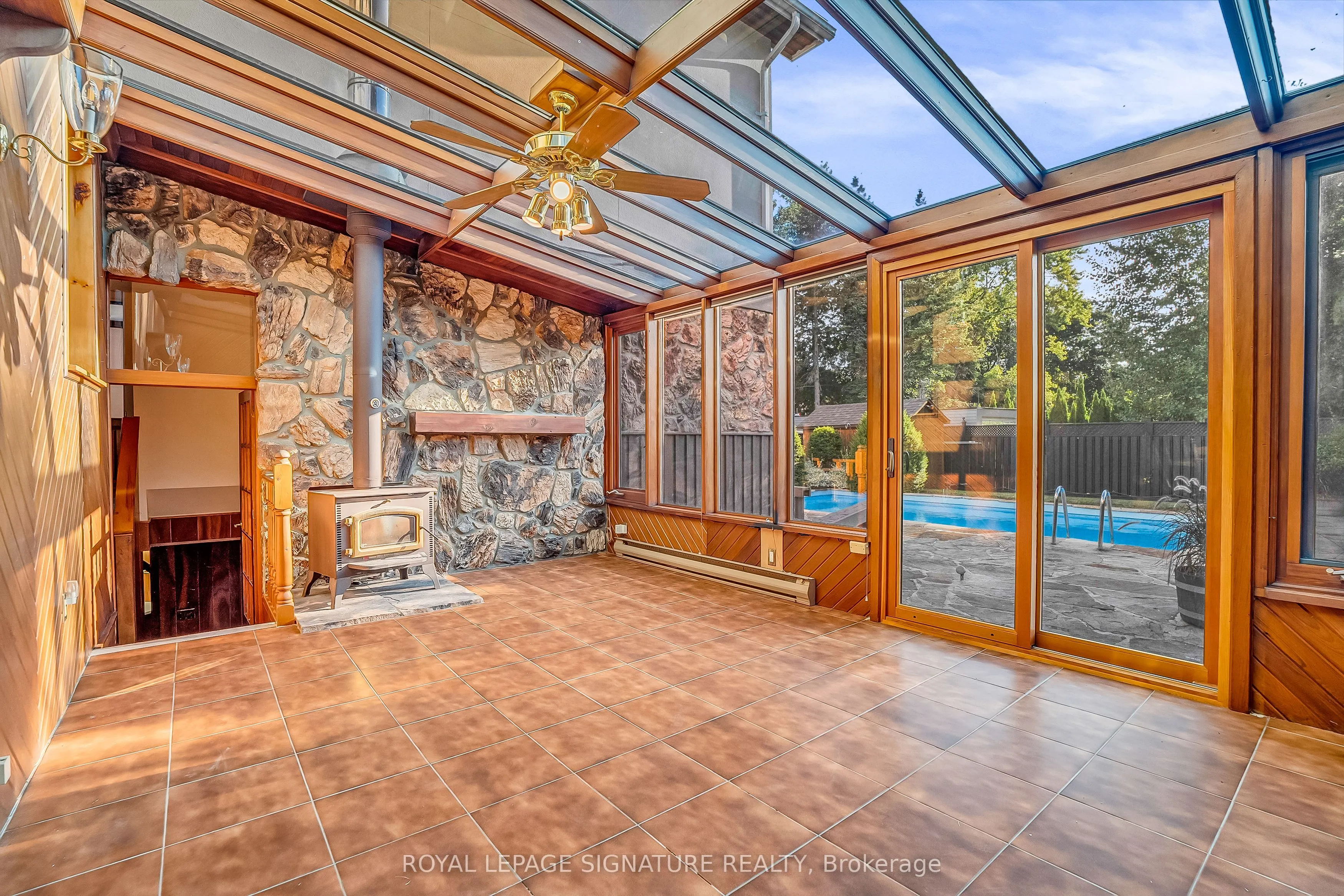 6 Crossburn Drive