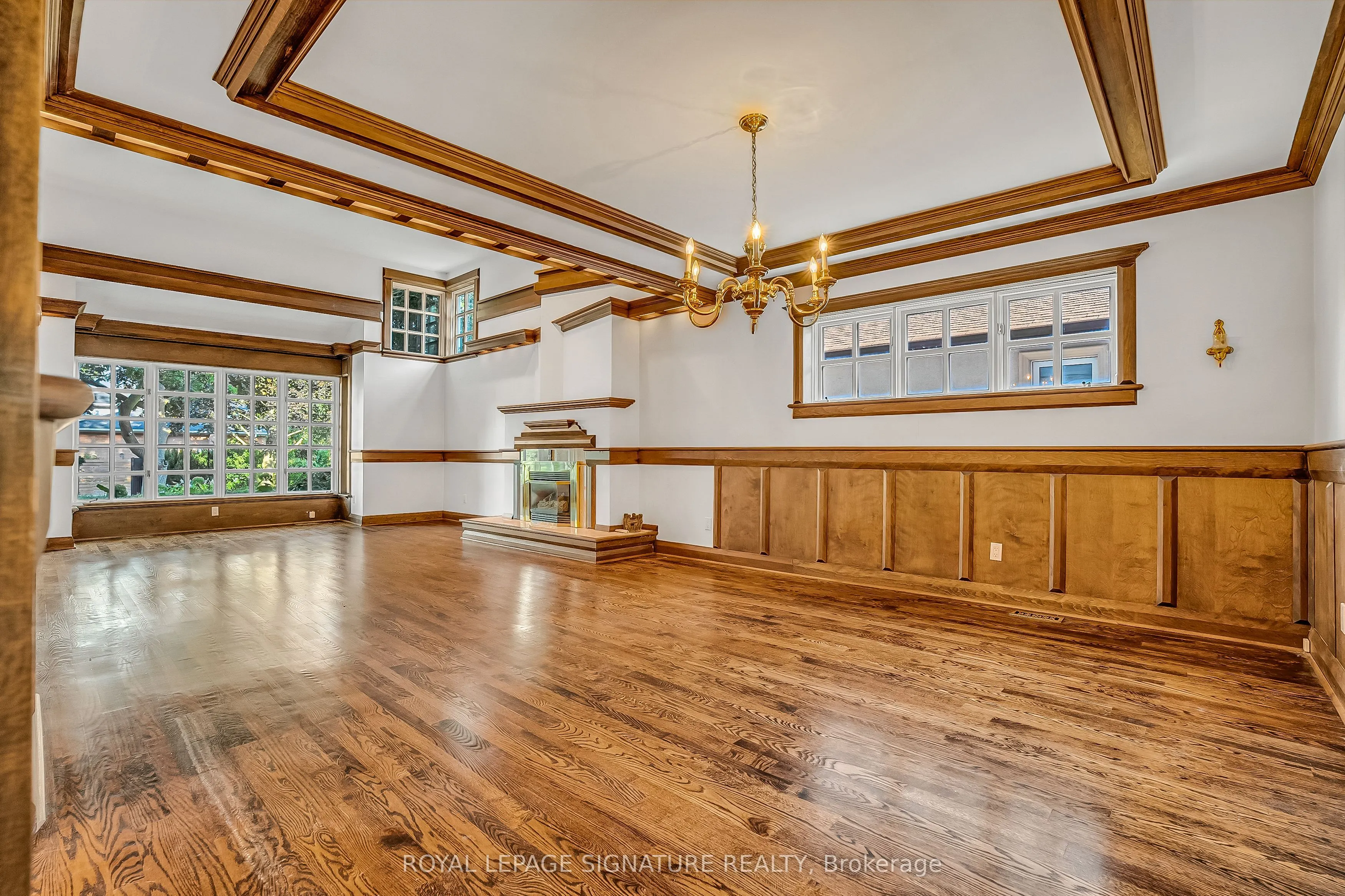 6 Crossburn Drive