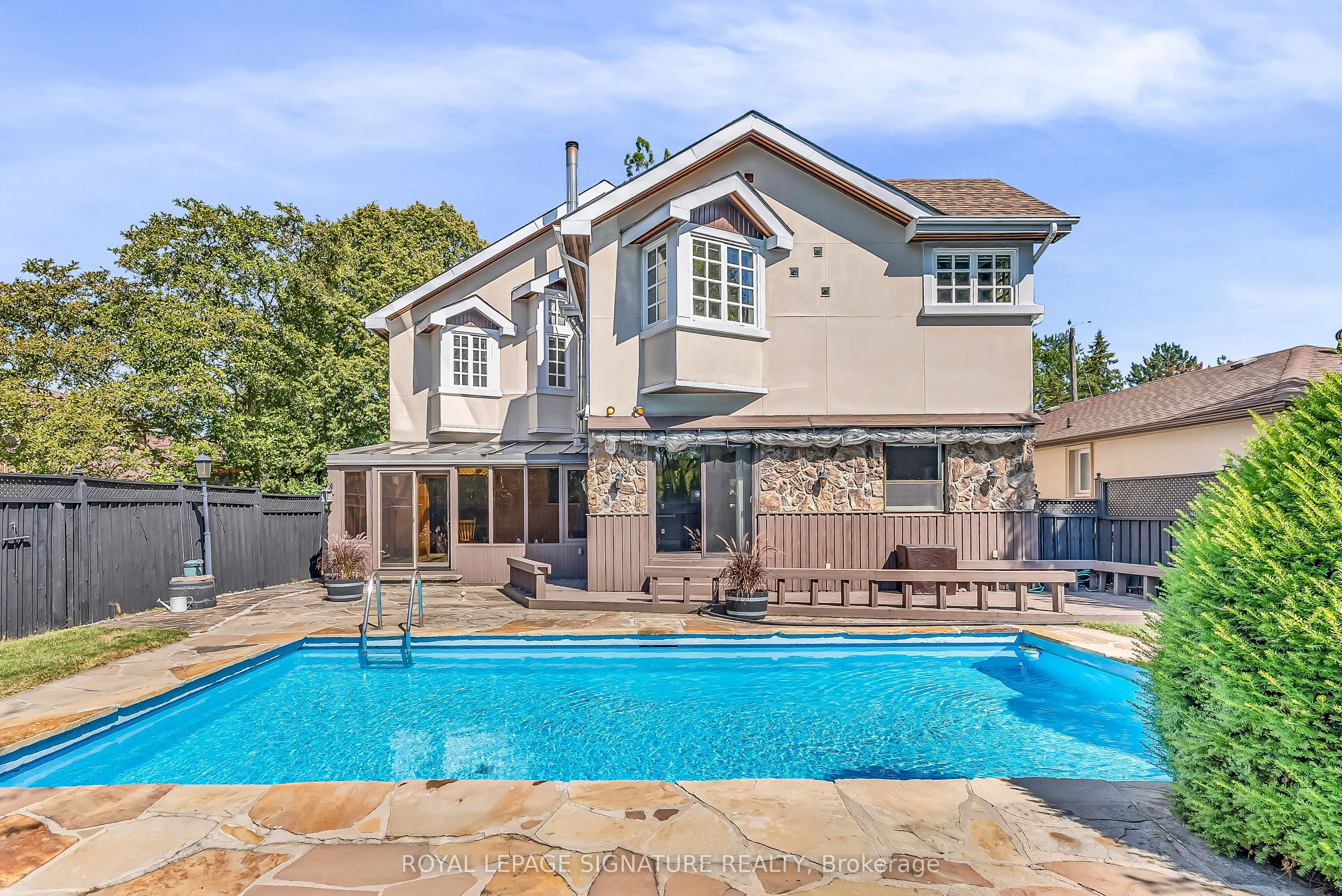 6 Crossburn Drive