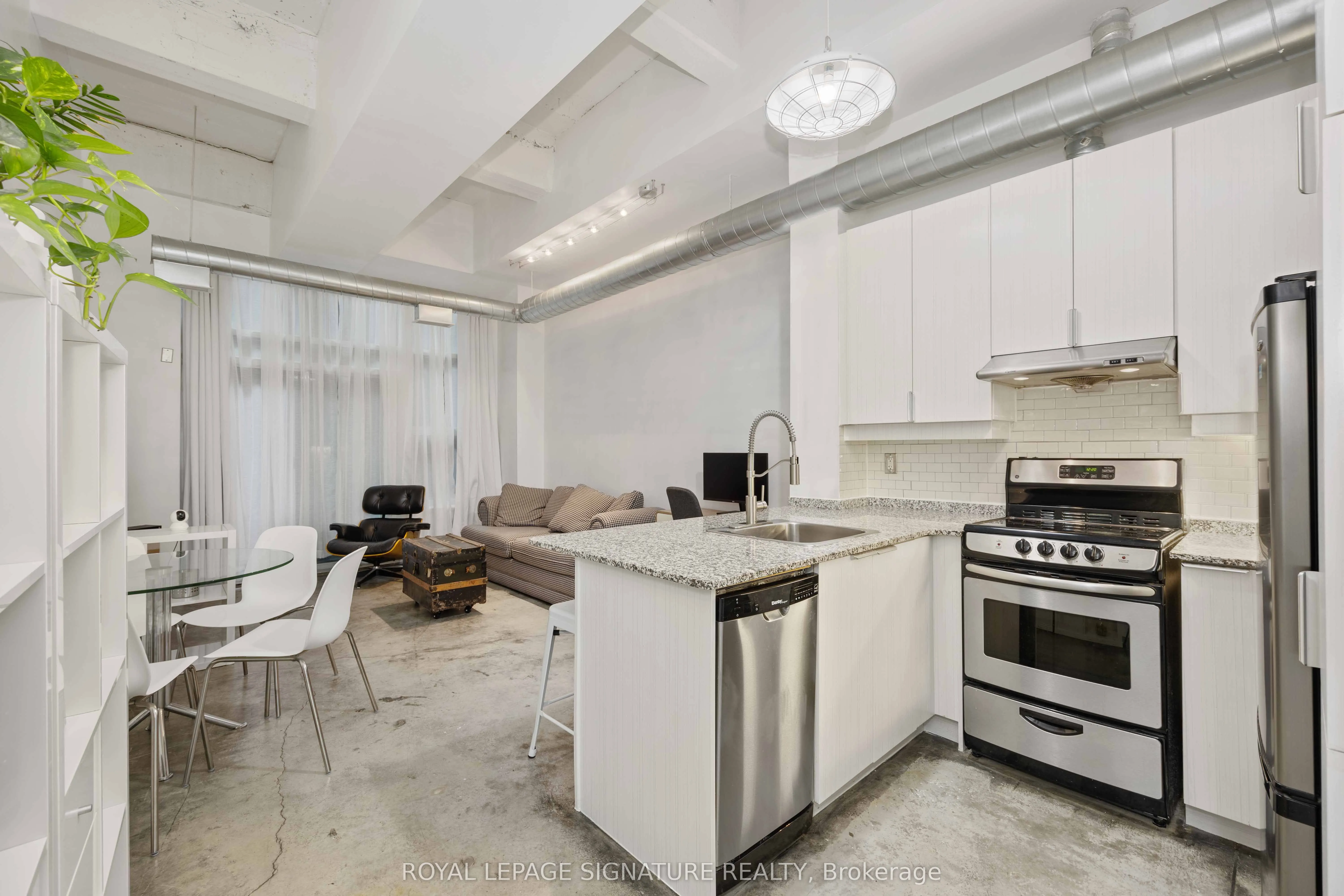 135 Dalhousie Street, #B05