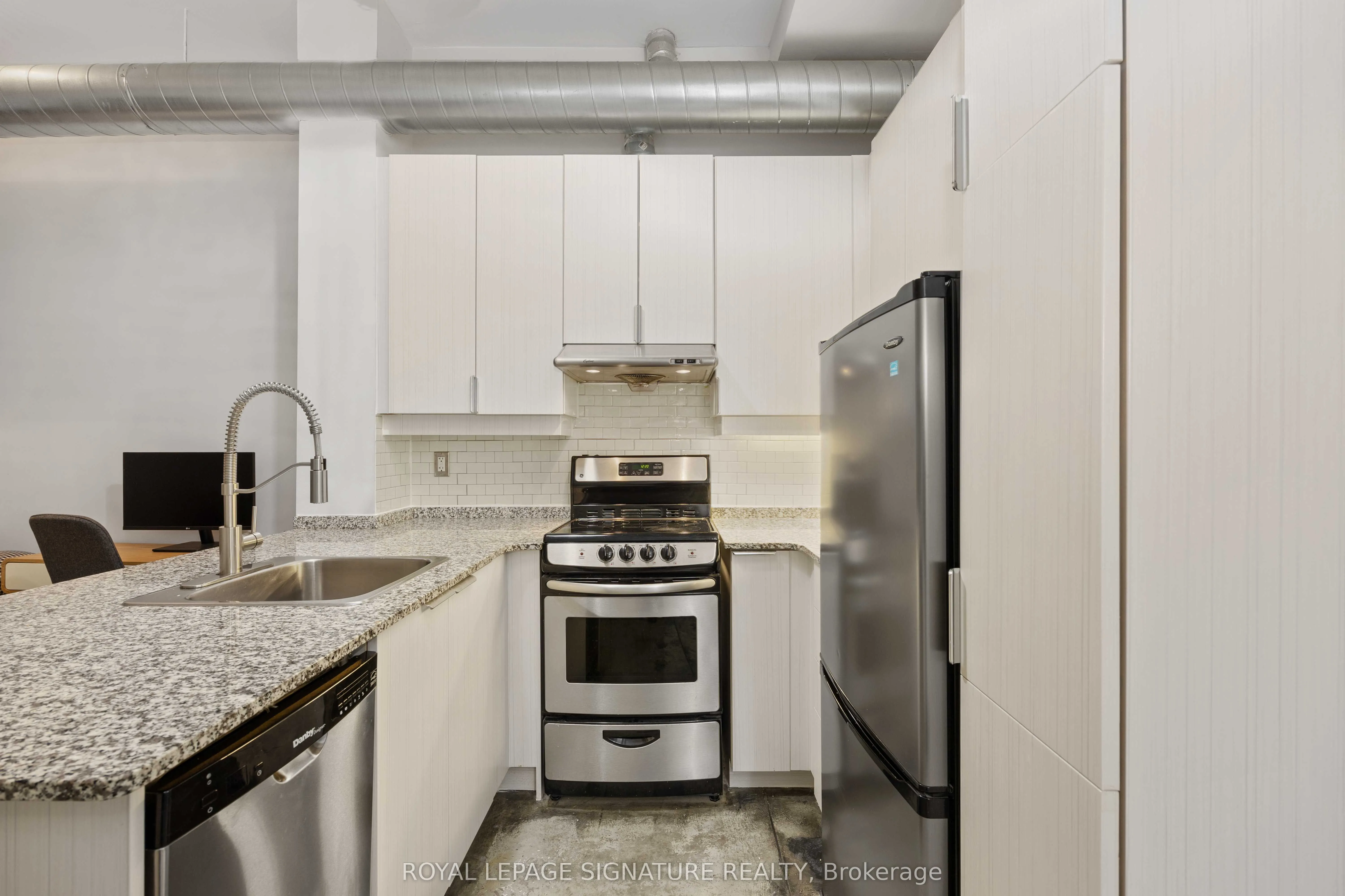 135 Dalhousie Street, #B05