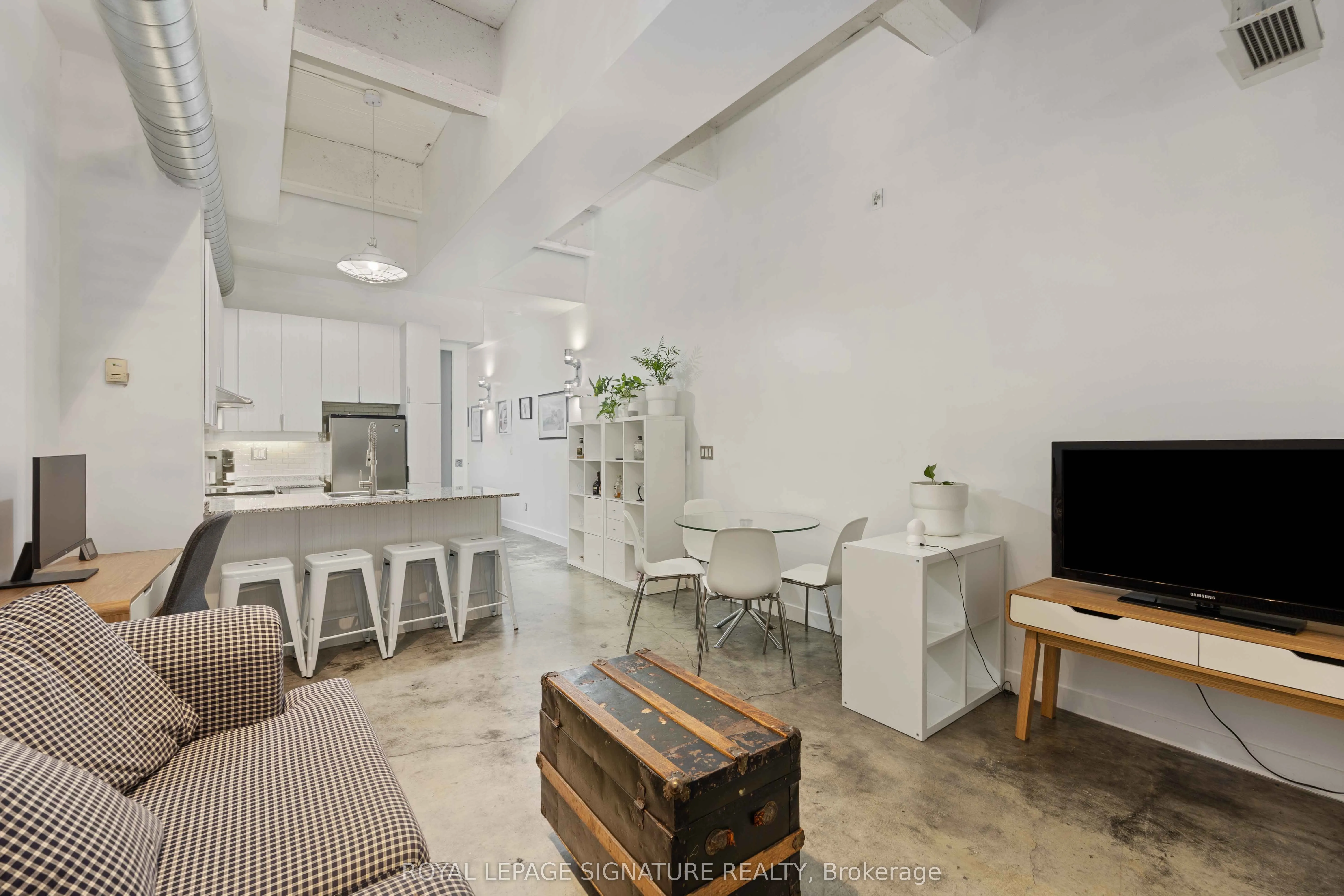 135 Dalhousie Street, #B05