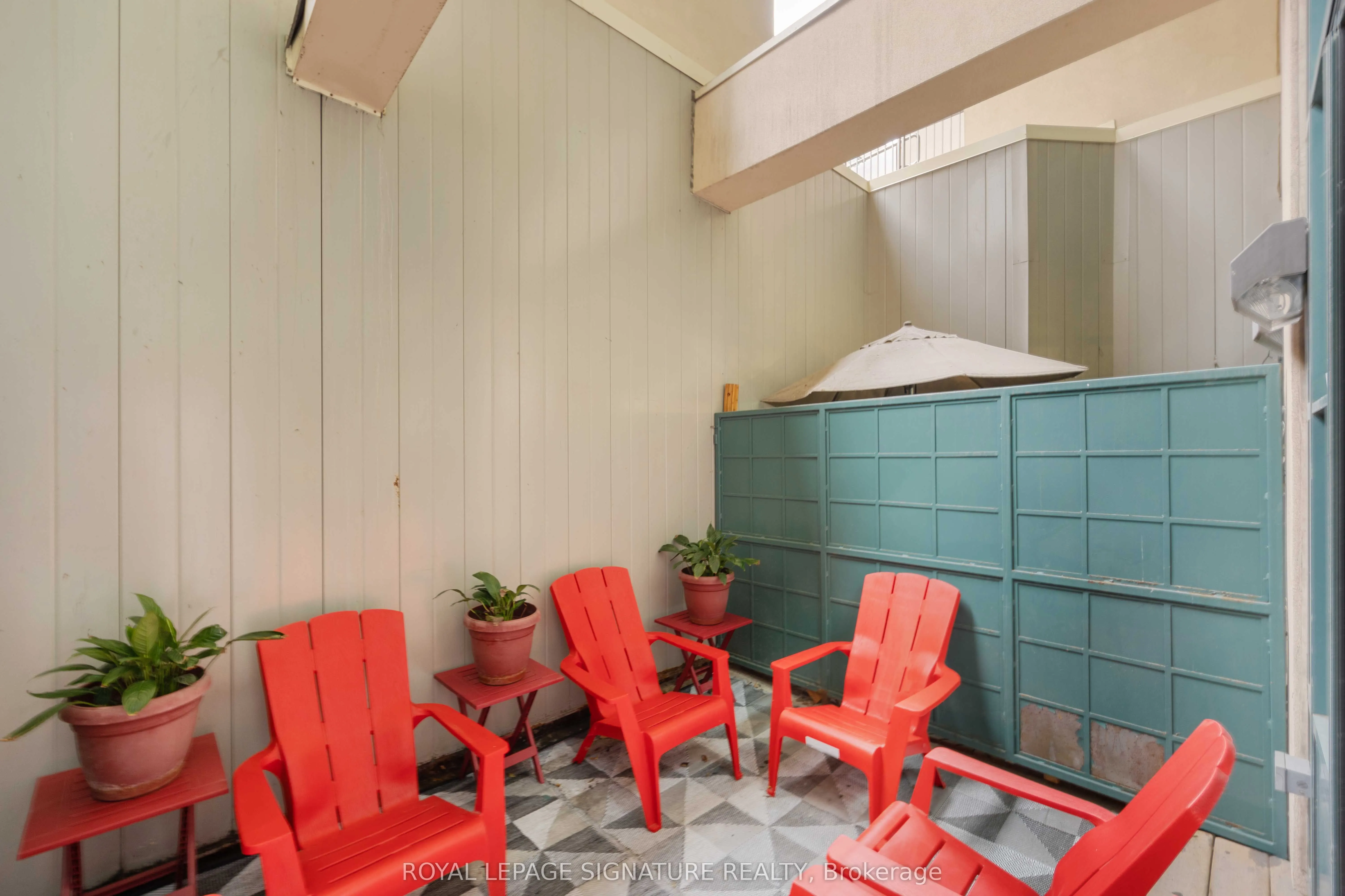 135 Dalhousie Street, #B05