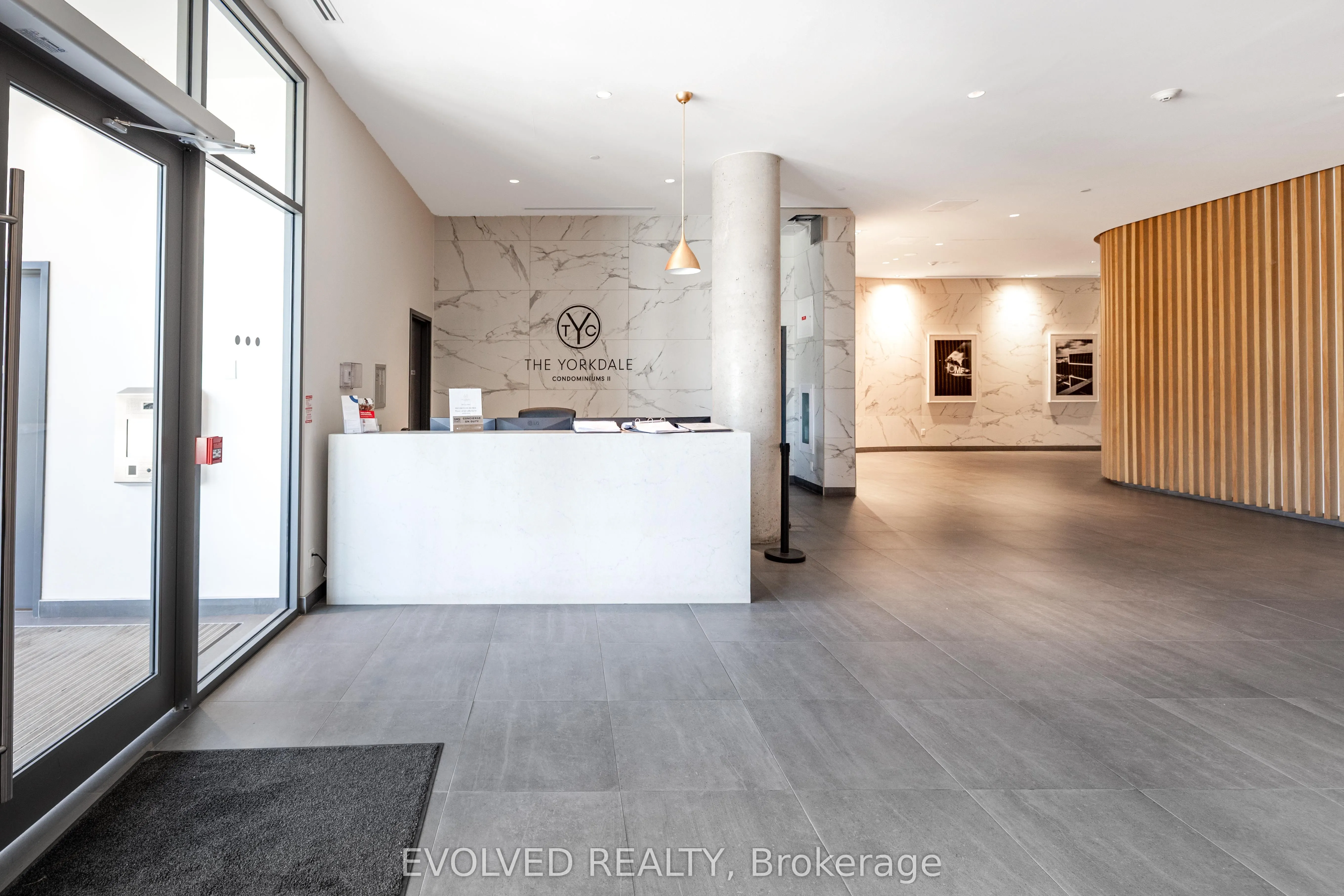 120 Varna Drive, #620