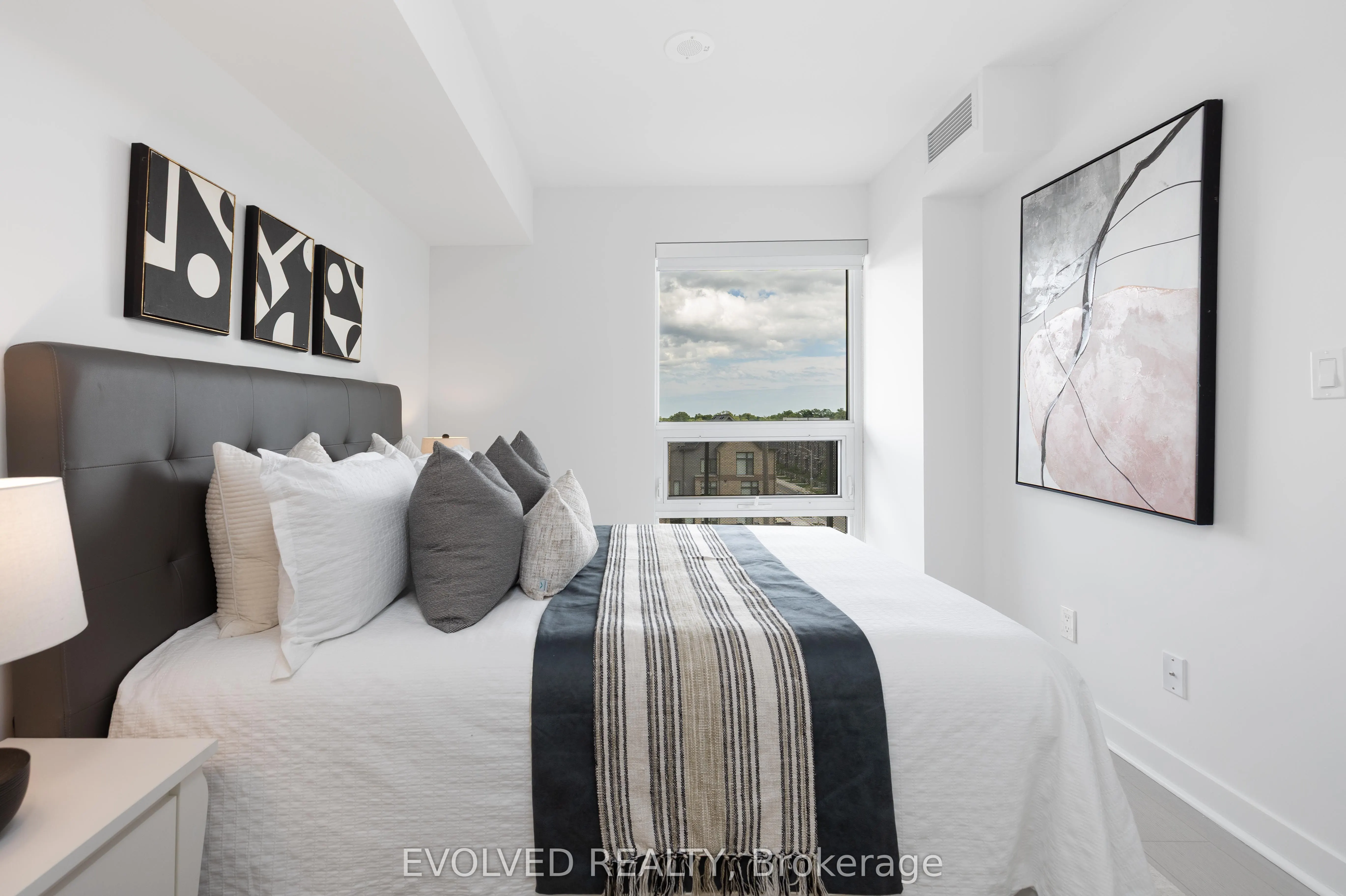 120 Varna Drive, #620