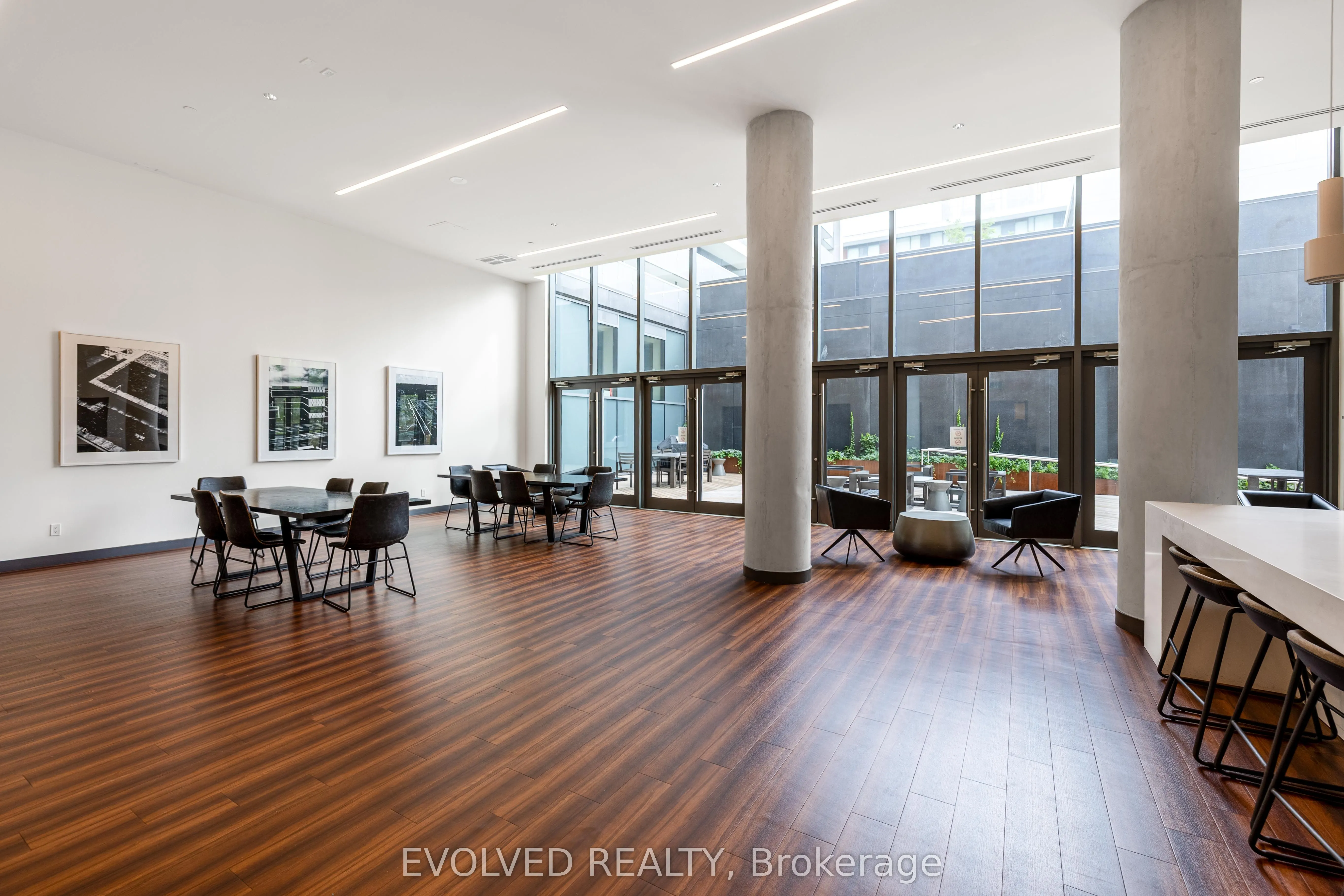 120 Varna Drive, #620