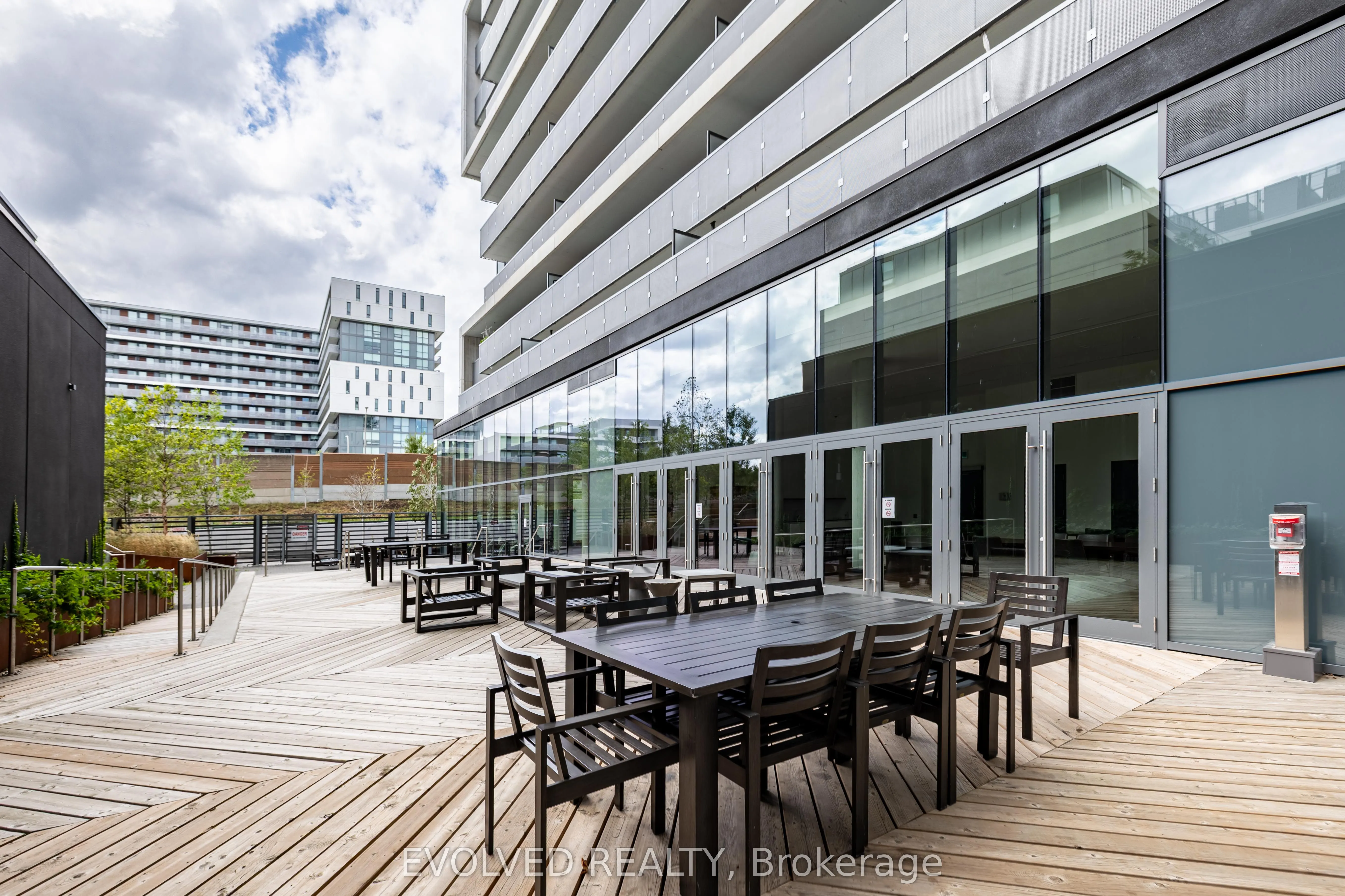 120 Varna Drive, #620