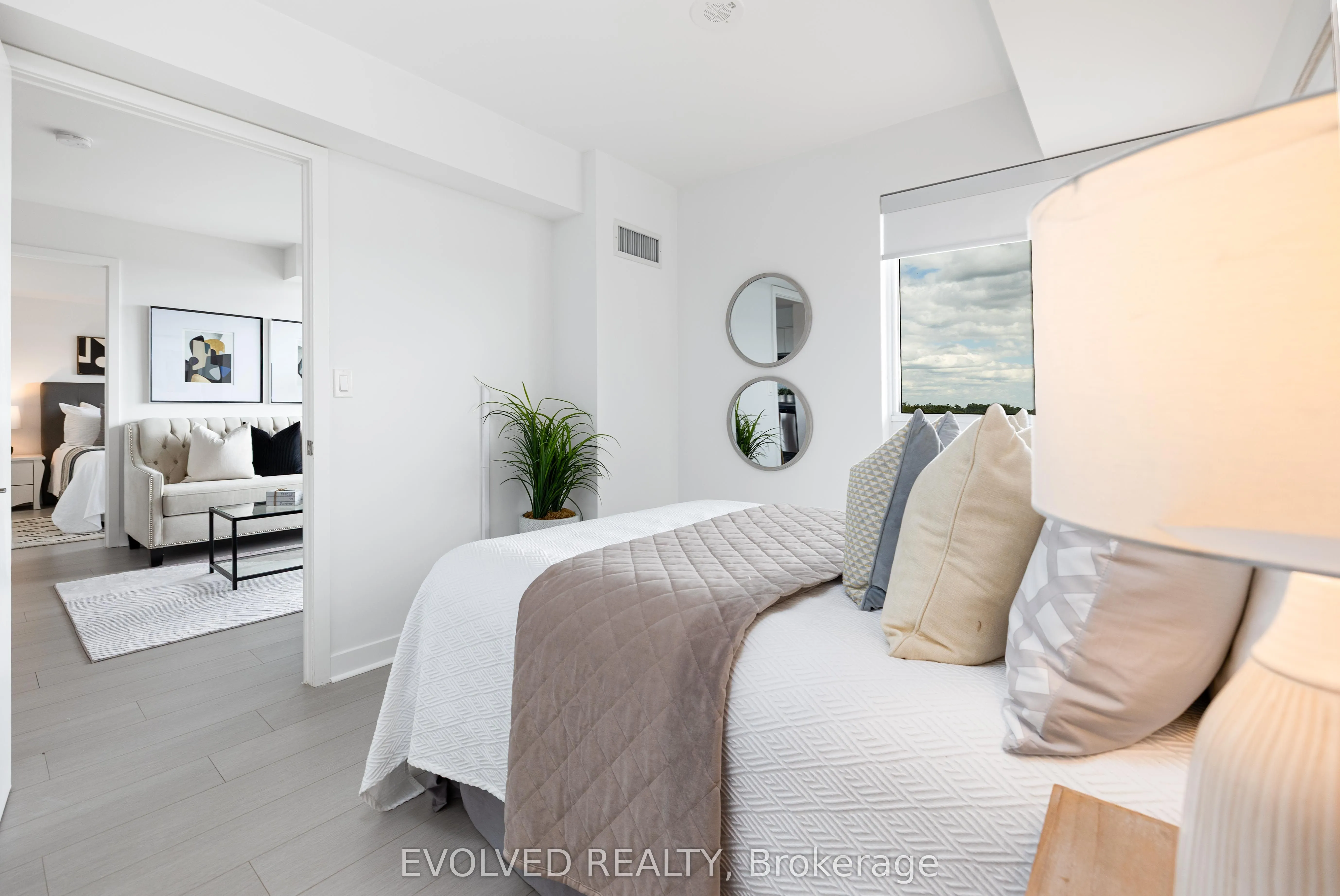 120 Varna Drive, #620