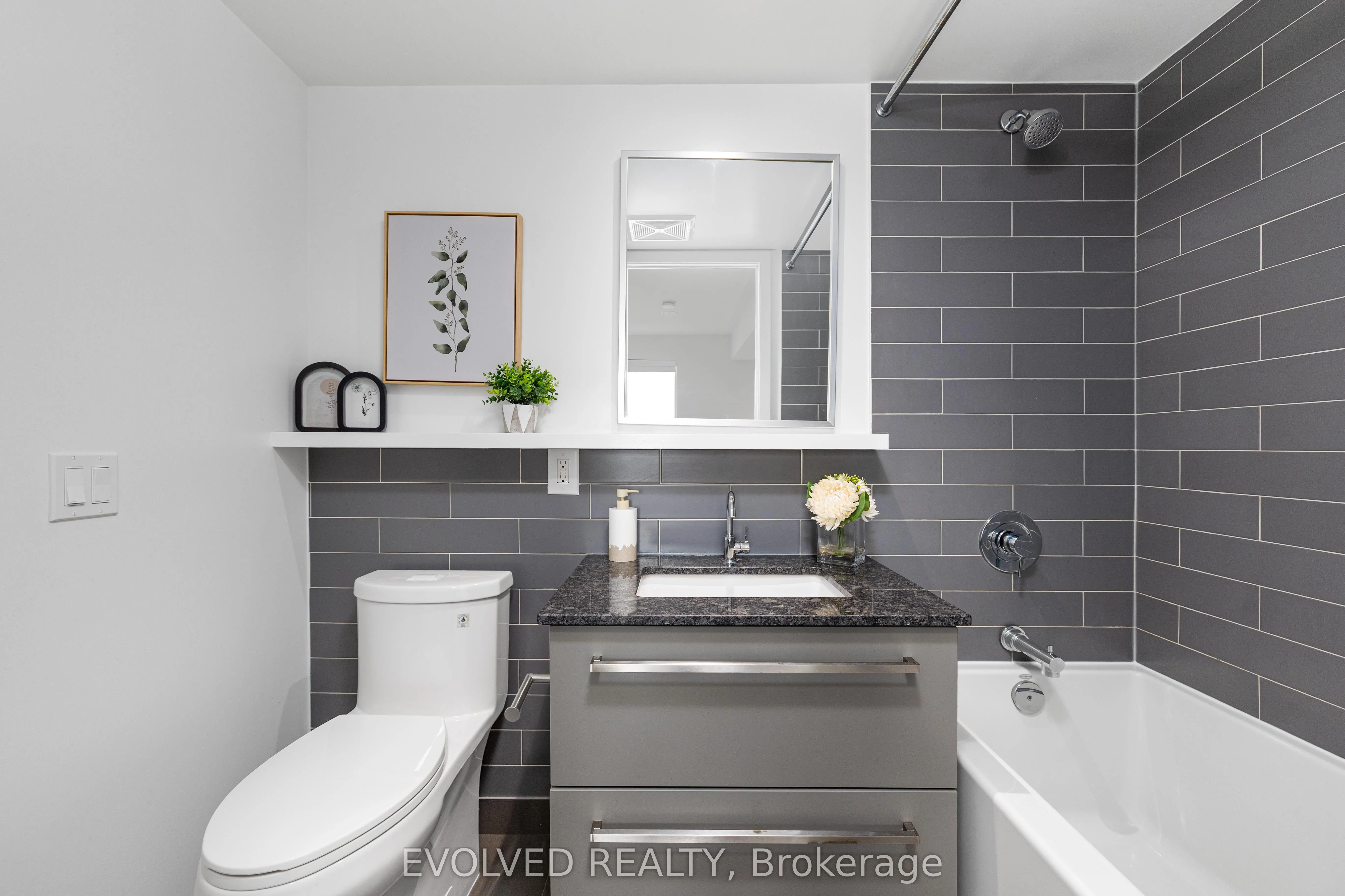 120 Varna Drive, #620