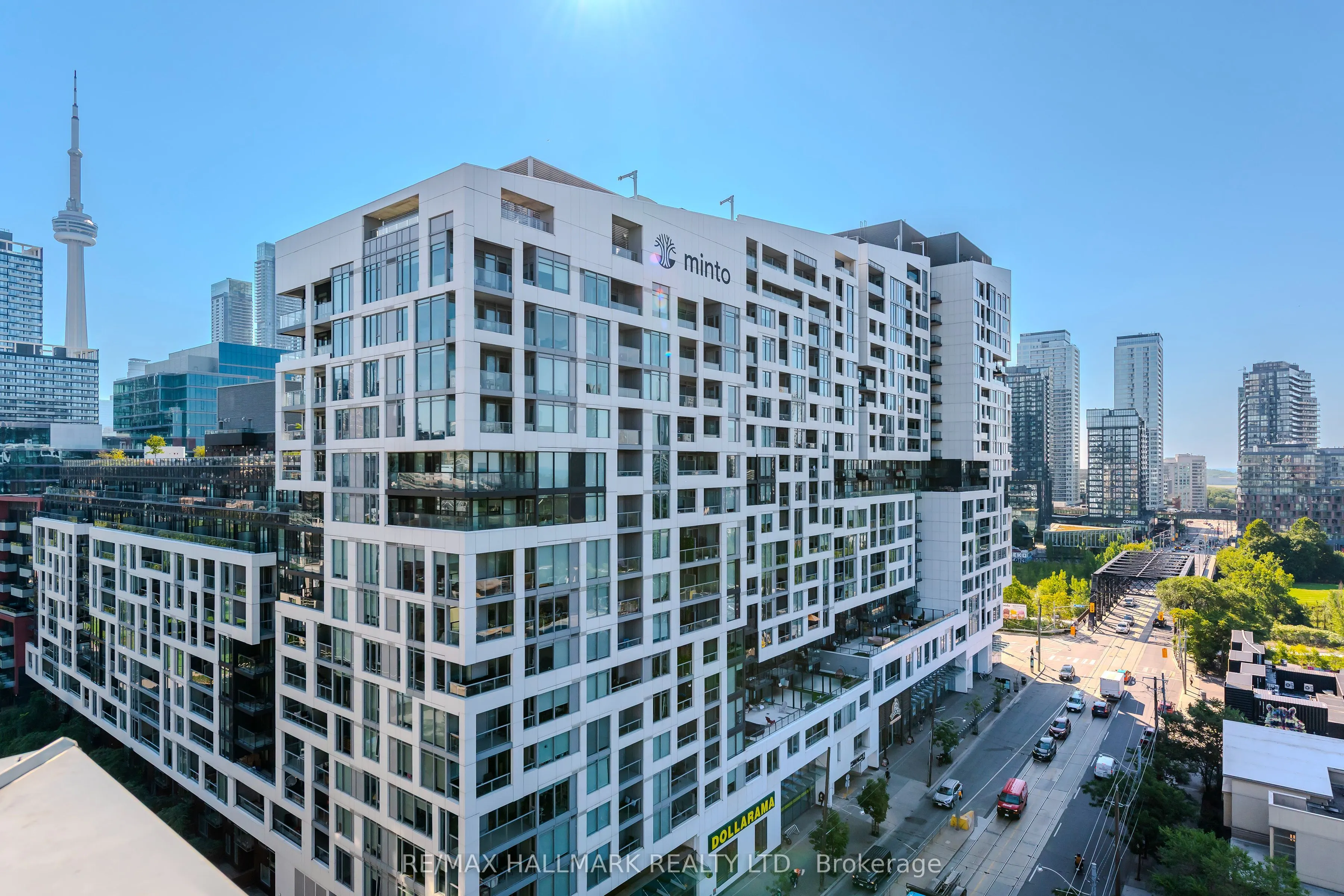 60 Bathurst Street, #910
