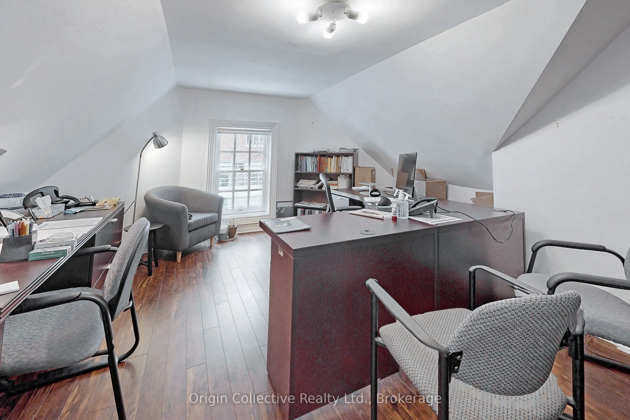 17 Isabella Street, #1