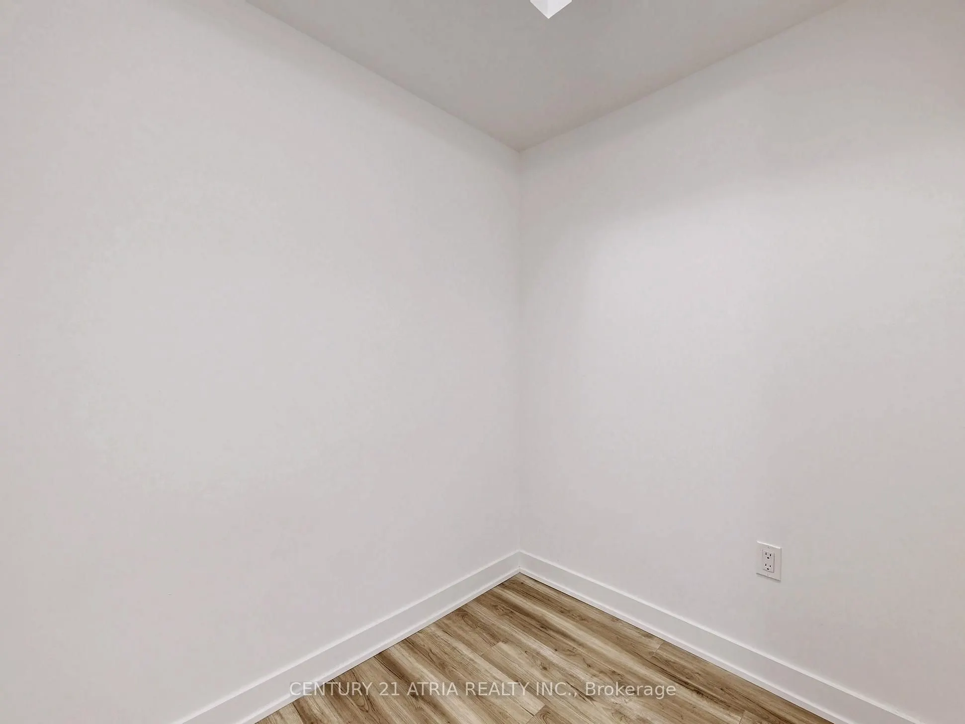 99 Broadway Avenue, #3507