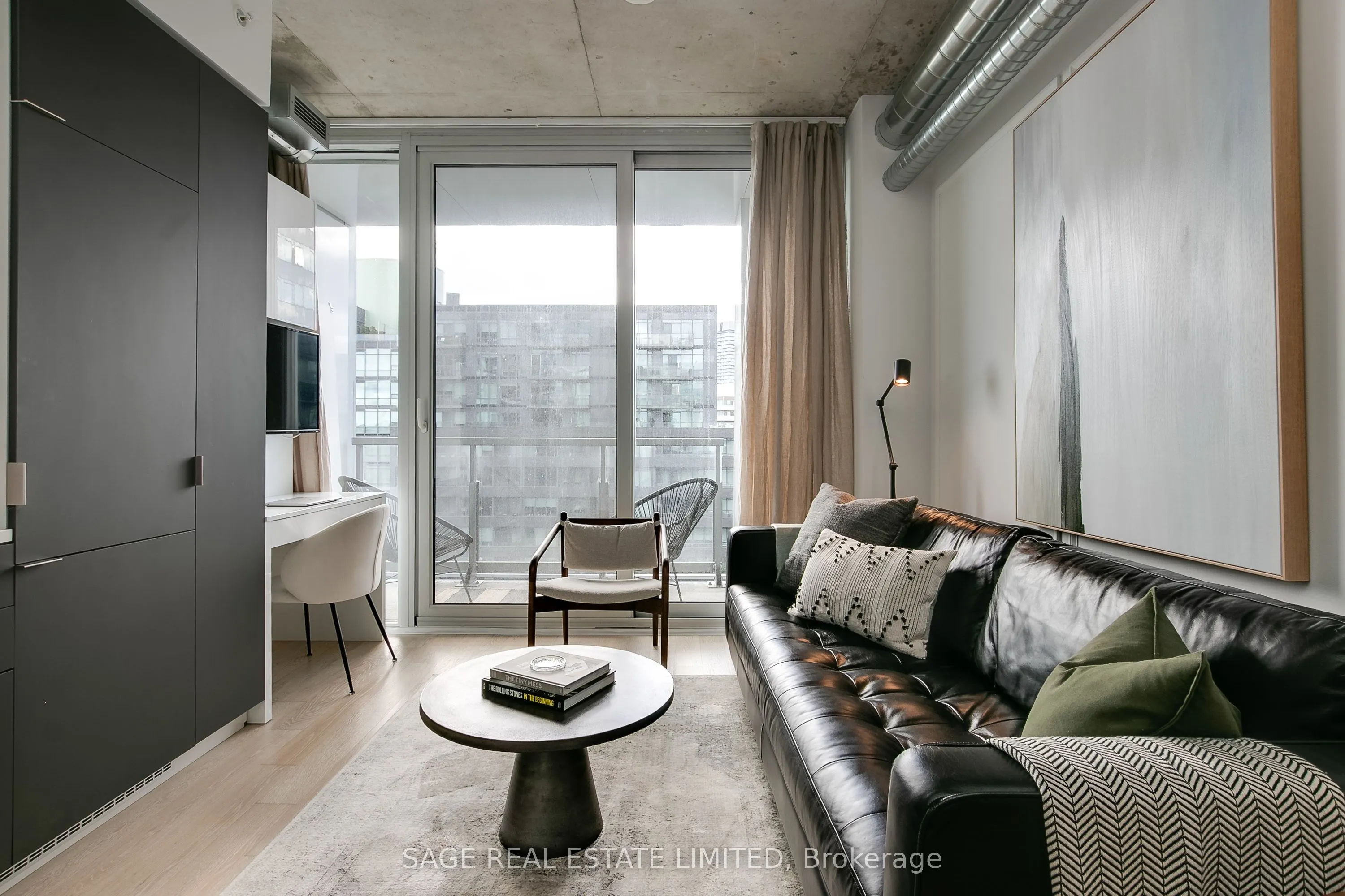 170 Bayview Avenue, #807