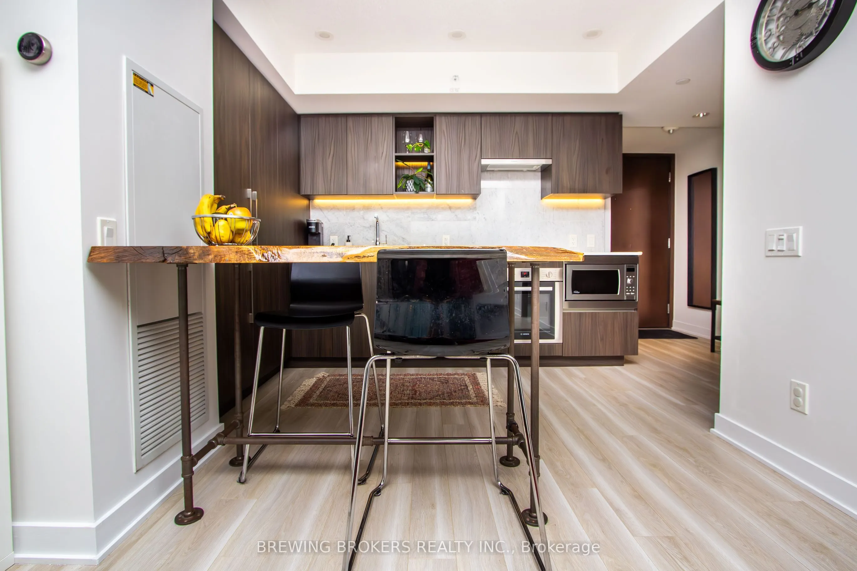 17 Bathurst Street, #1503