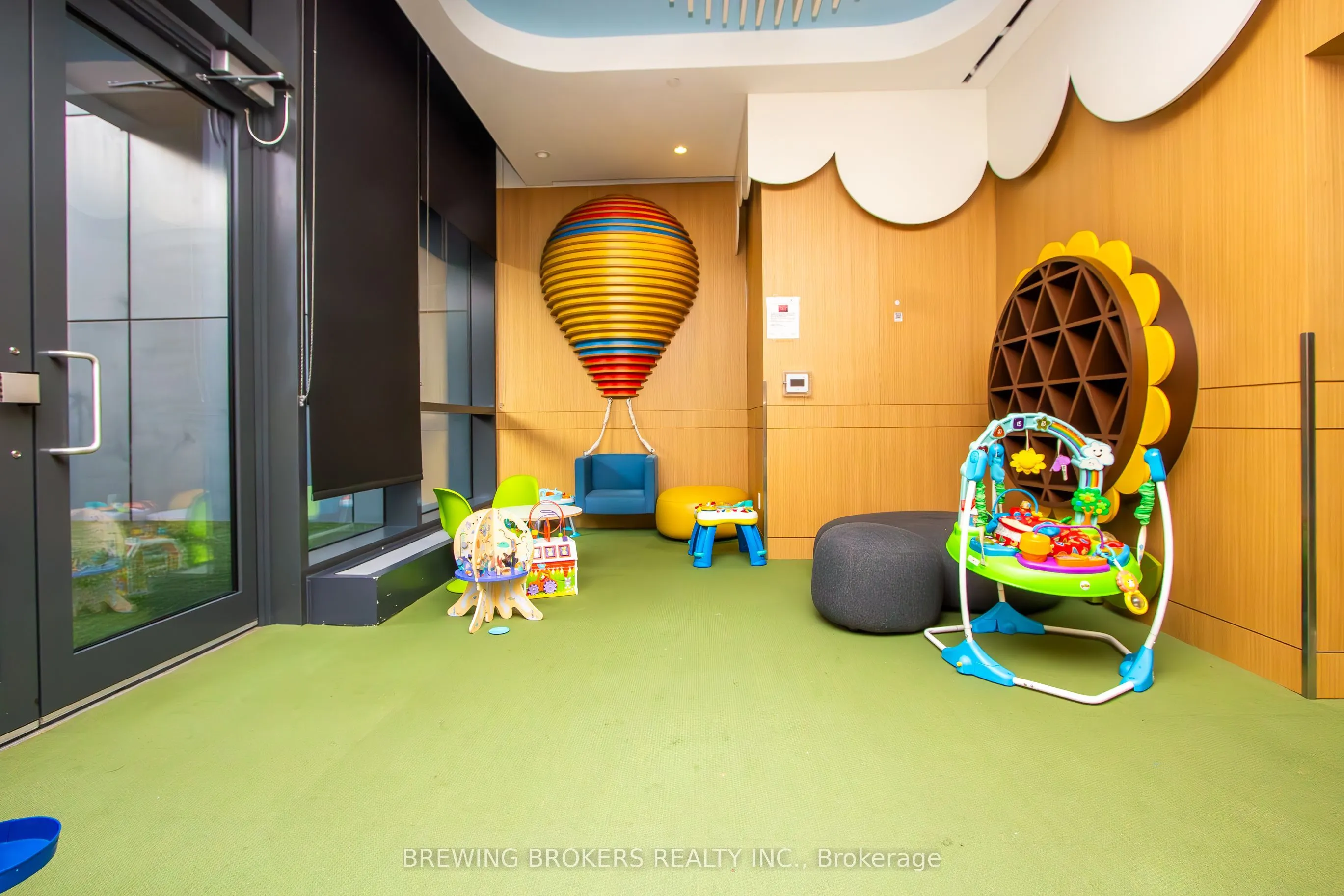 17 Bathurst Street, #1503