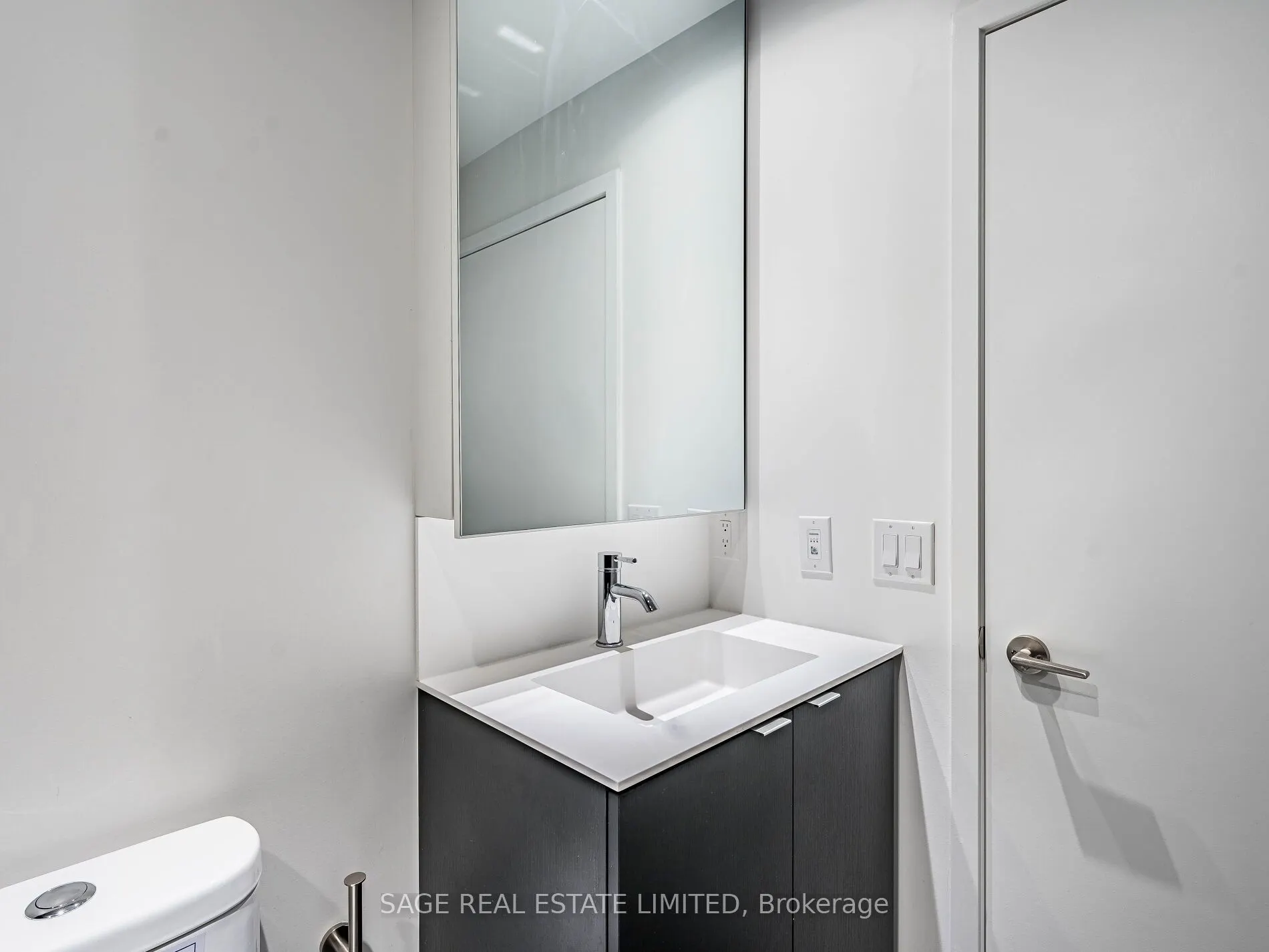 20 Edward Street, #2319
